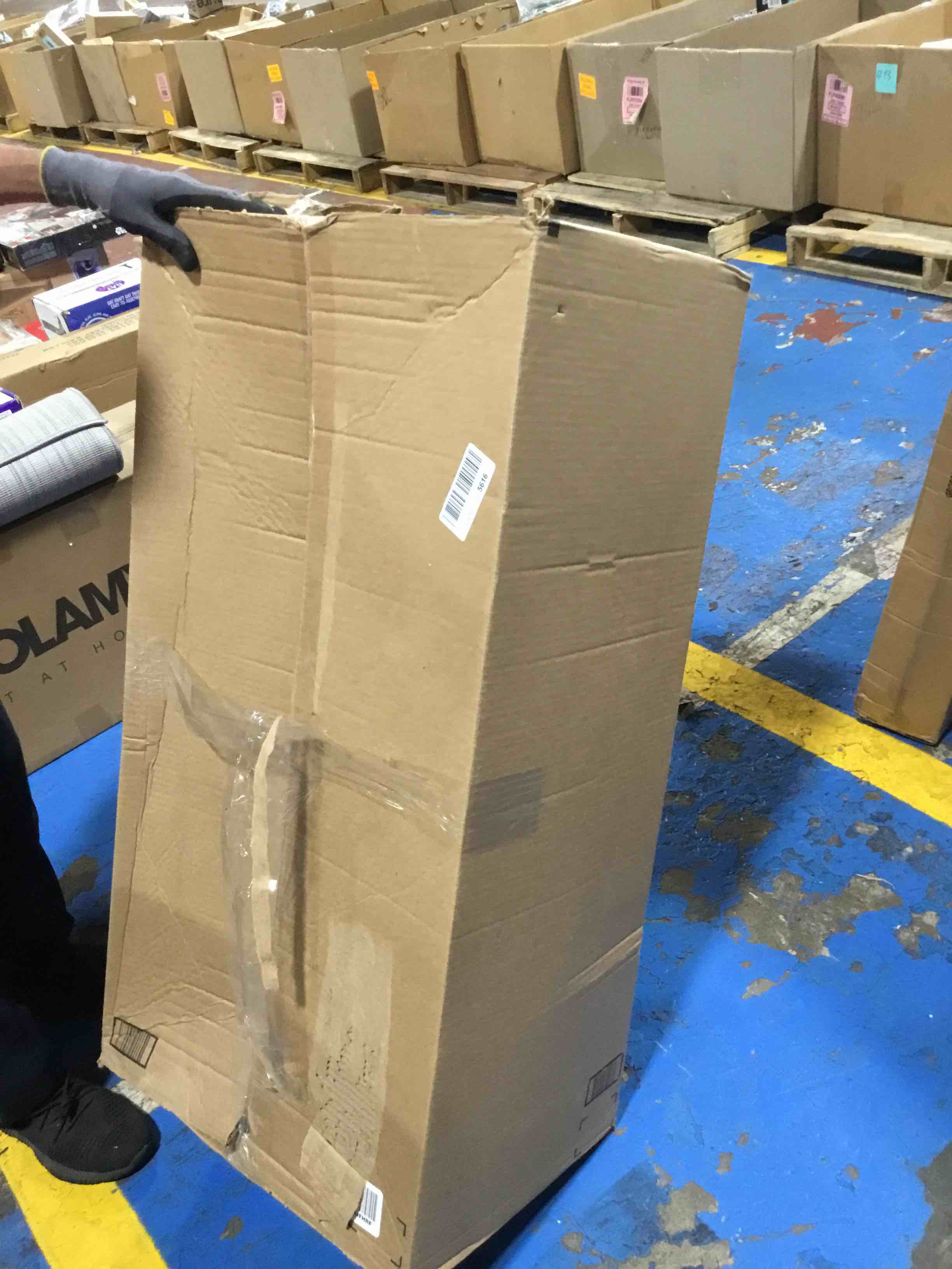 https://s3.amazonaws.com/lotting-images-prod/bidfta/YEL6333040_1715708041782.jpeg
