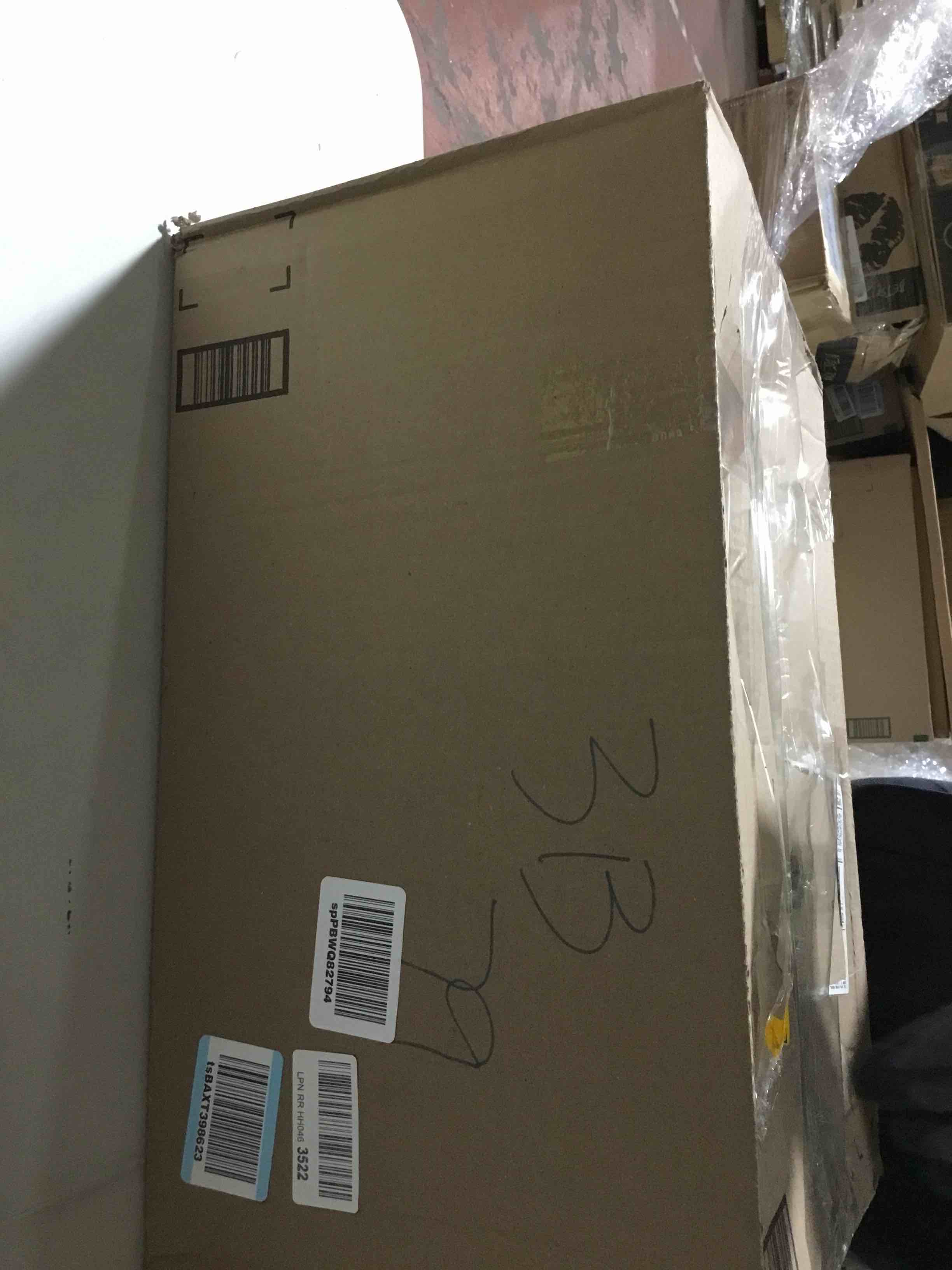 https://s3.amazonaws.com/lotting-images-prod/bidfta/YEL6334193_1712327851647.jpeg