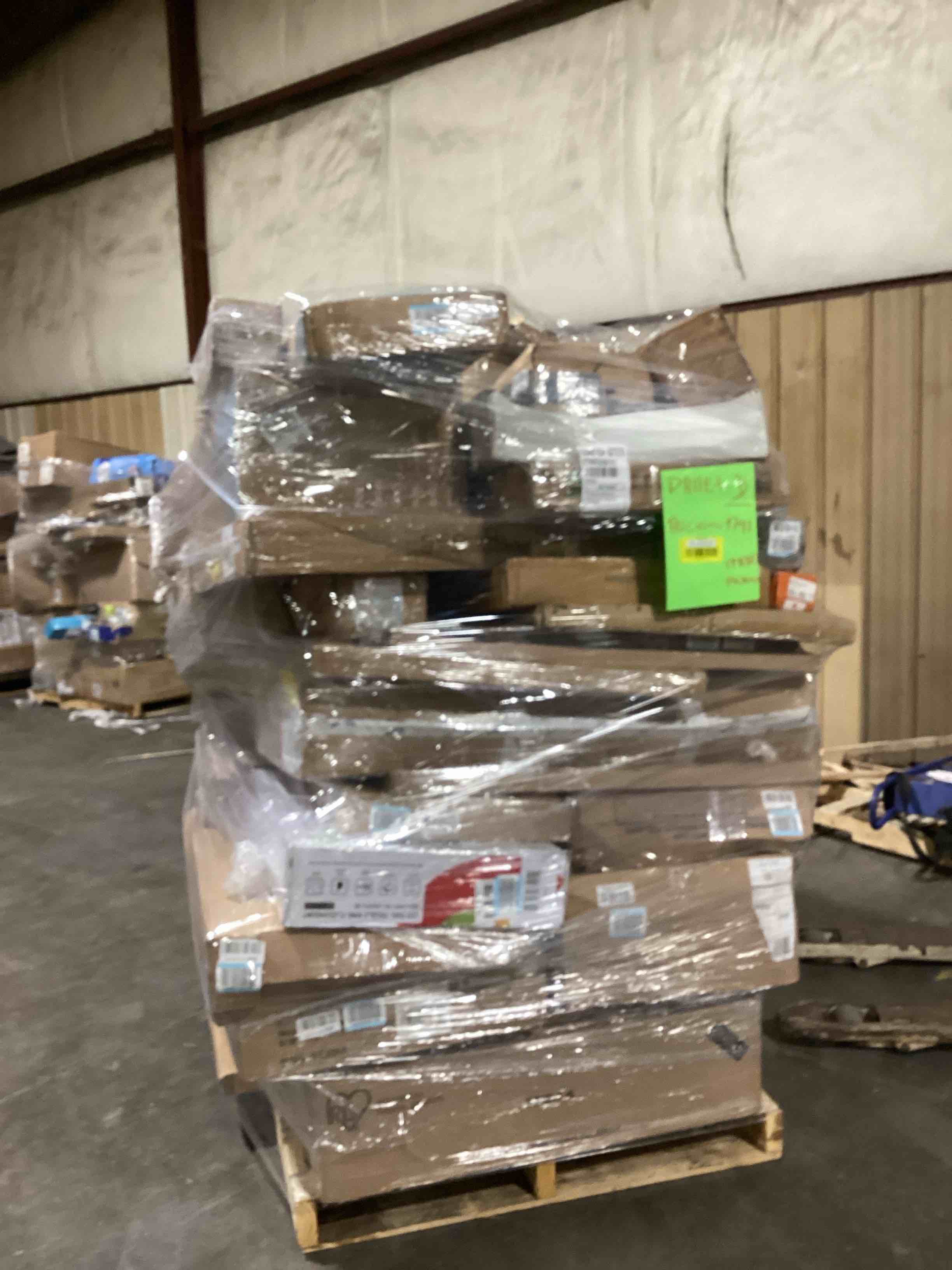 https://s3.amazonaws.com/lotting-images-prod/bidfta/YEL6335124_1713286687473.jpeg