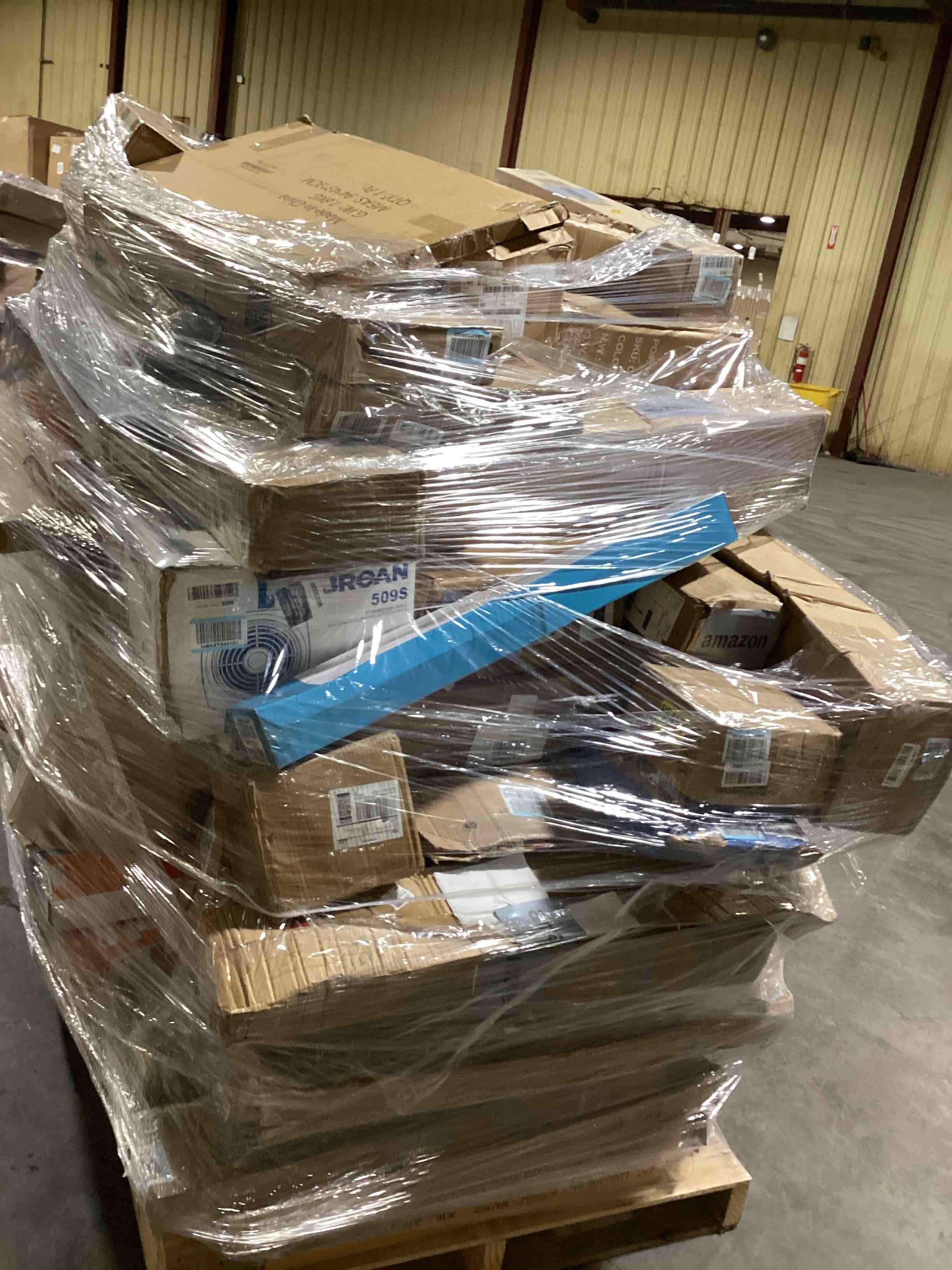 https://s3.amazonaws.com/lotting-images-prod/bidfta/YEL6335124_1713286703012.jpeg