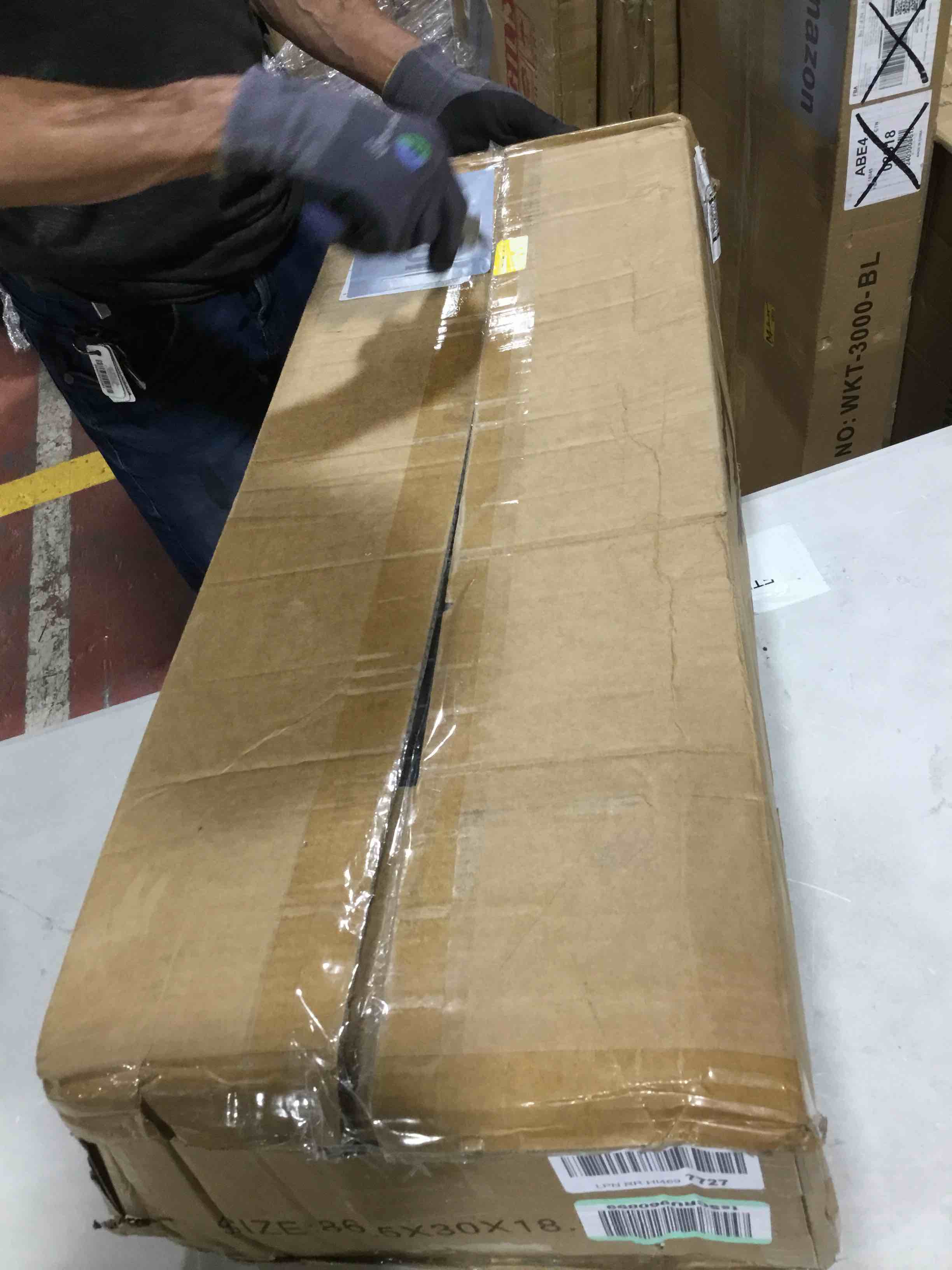 https://s3.amazonaws.com/lotting-images-prod/bidfta/YEL6341268_1716298811310.jpeg