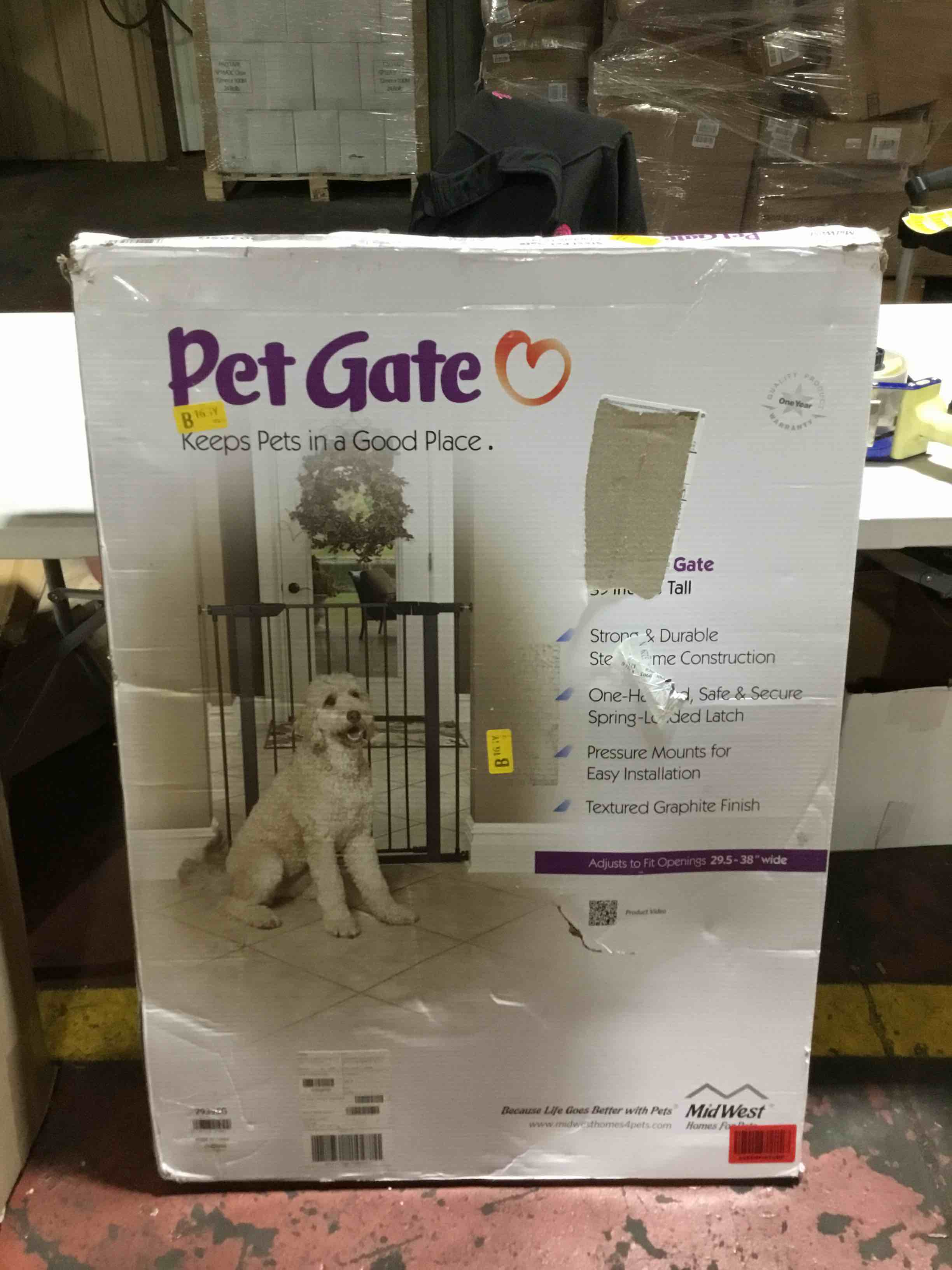 https://s3.amazonaws.com/lotting-images-prod/bidfta/YEL6341444_1716489329014.jpeg