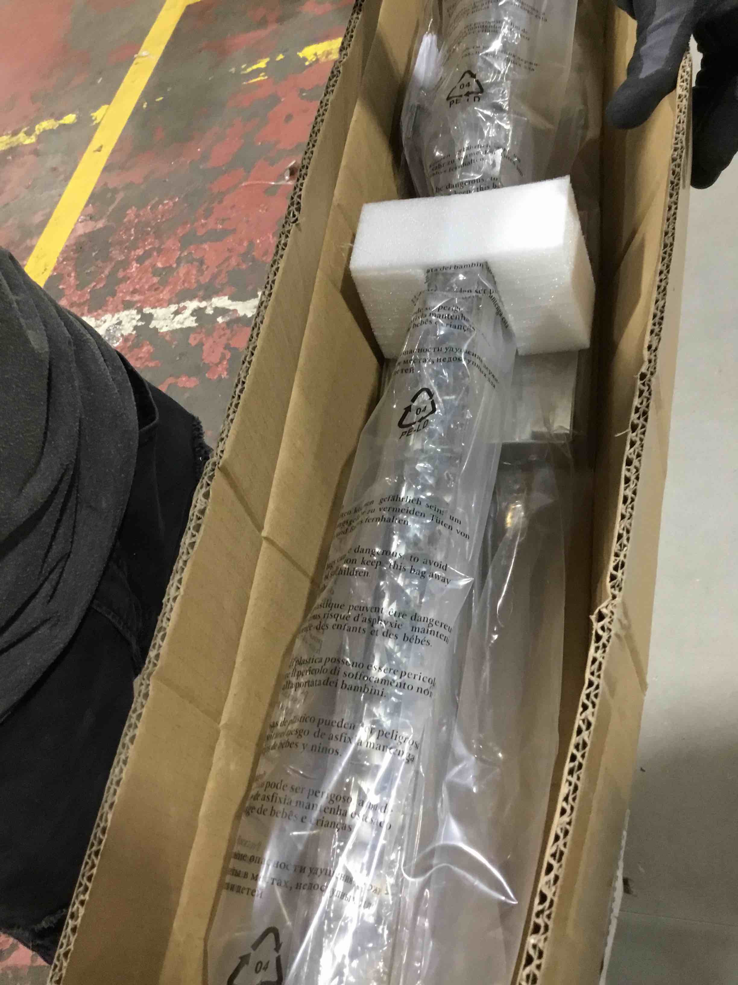 https://s3.amazonaws.com/lotting-images-prod/bidfta/YEL6341491_1716468657570.jpeg