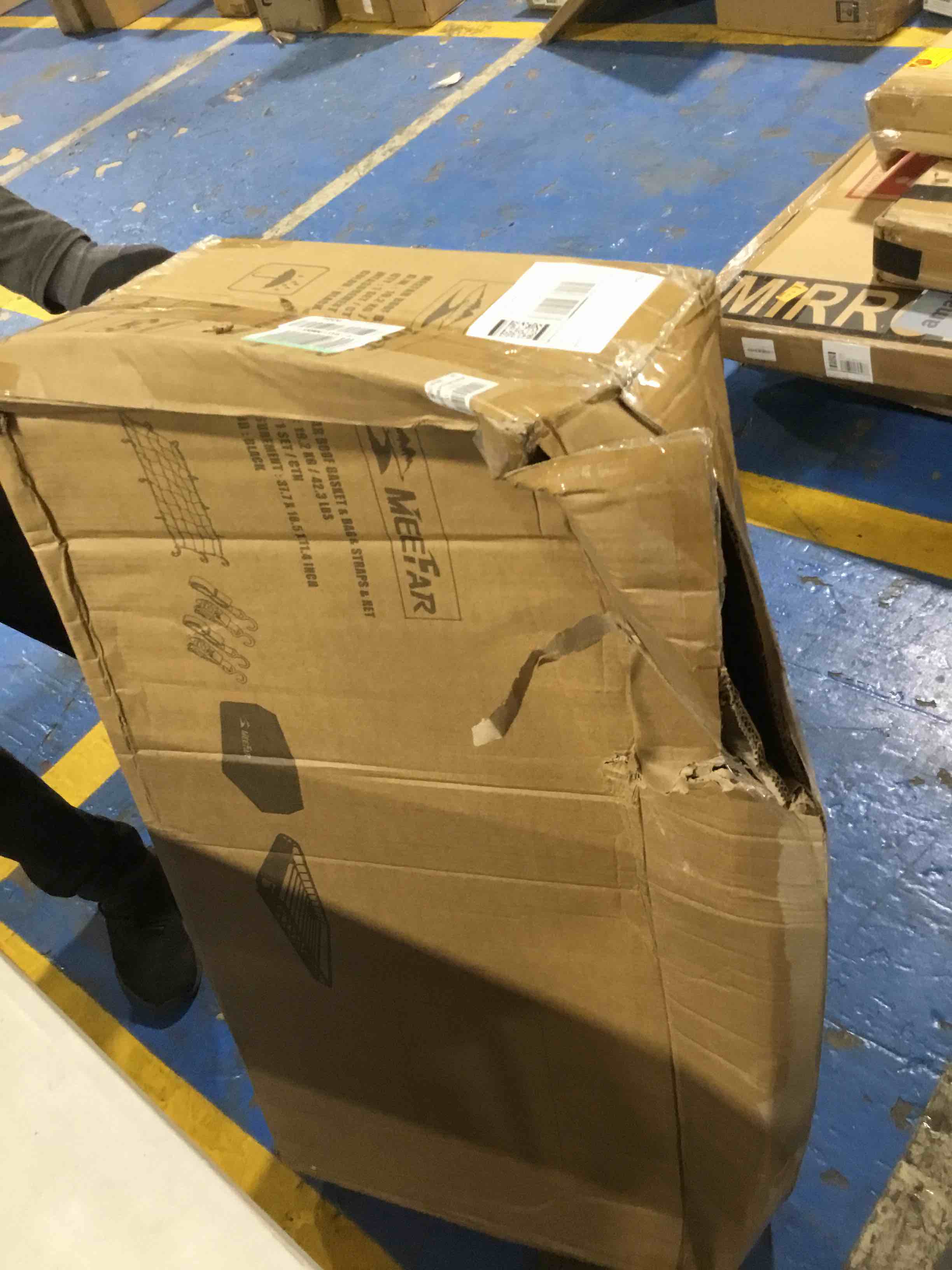 https://s3.amazonaws.com/lotting-images-prod/bidfta/YEL6342011_1716983702704.jpeg