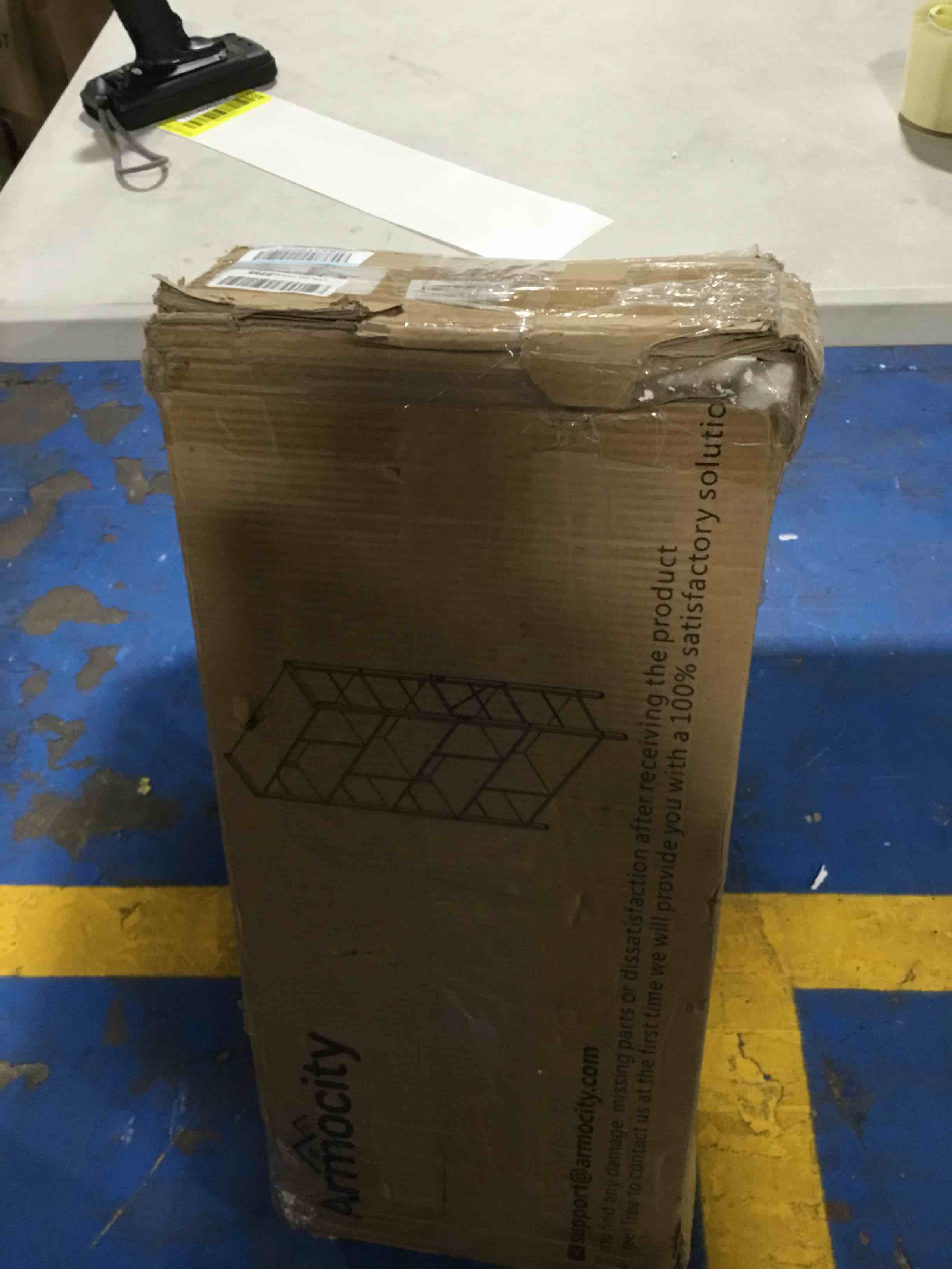 https://s3.amazonaws.com/lotting-images-prod/bidfta/YEL6342018_1716984823656.jpeg