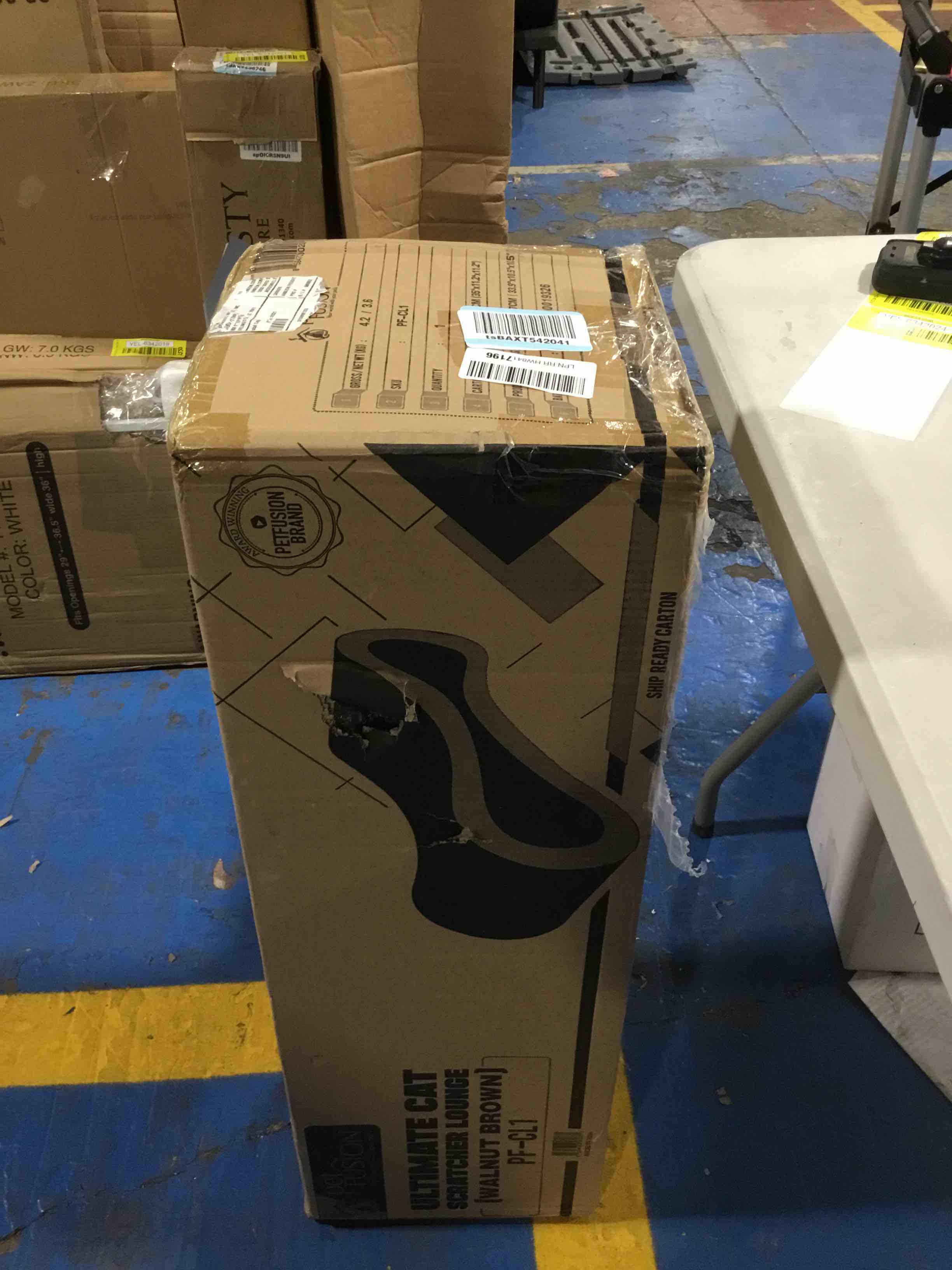 https://s3.amazonaws.com/lotting-images-prod/bidfta/YEL6342024_1716986002188.jpeg