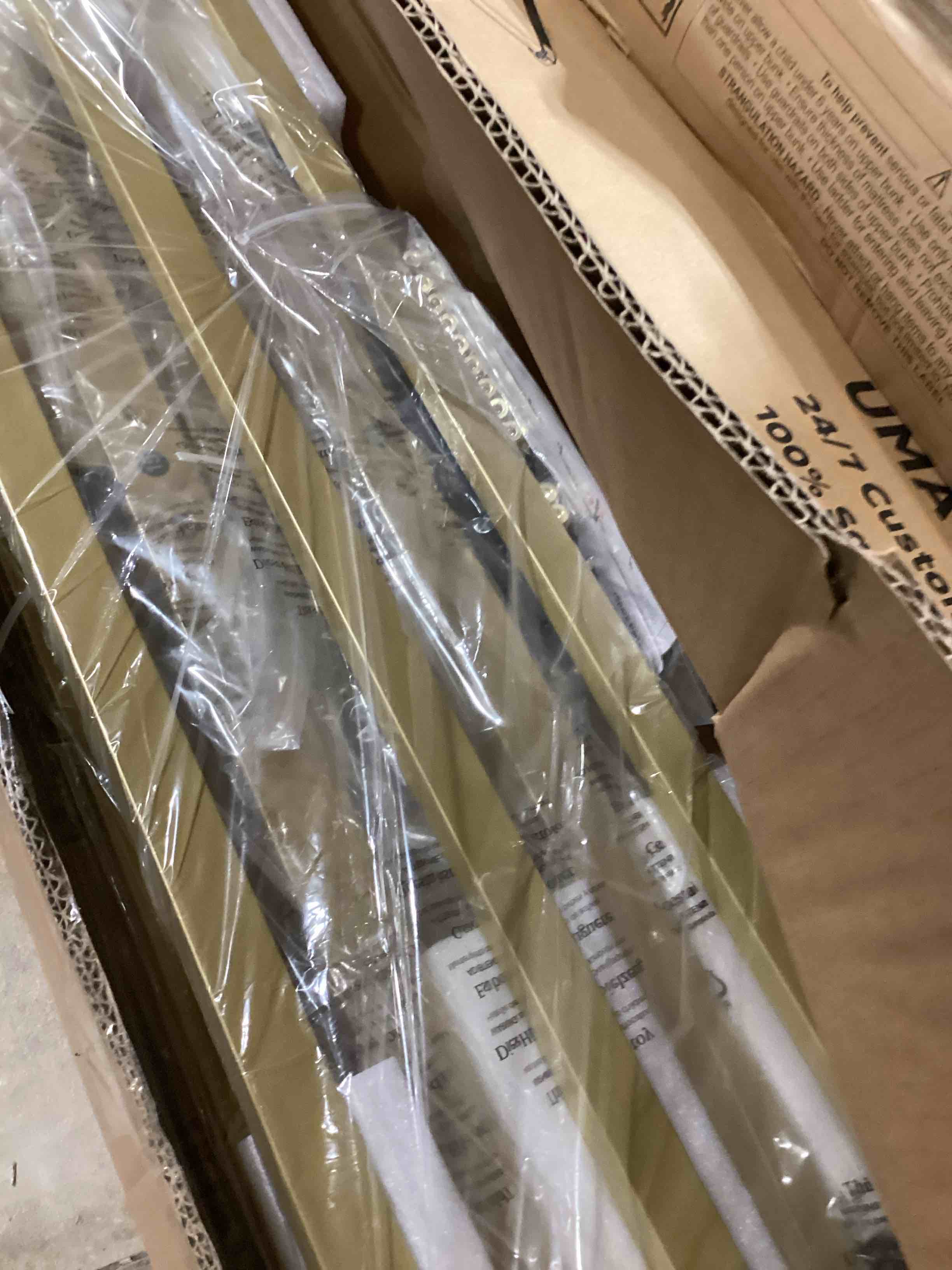 https://s3.amazonaws.com/lotting-images-prod/bidfta/YEL6343968_1722269548454.jpeg