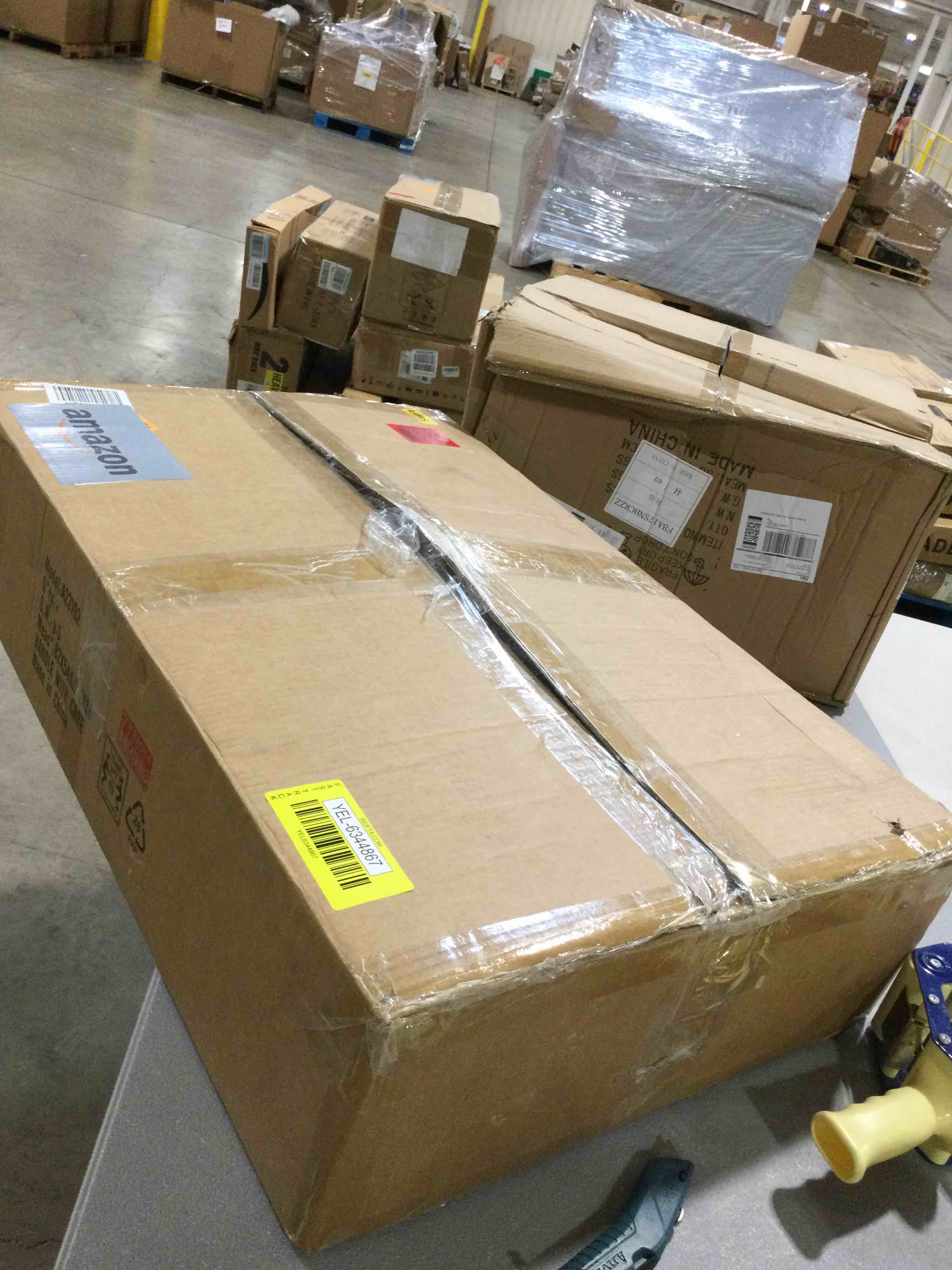 https://s3.amazonaws.com/lotting-images-prod/bidfta/YEL6344867_1723638487210.jpeg