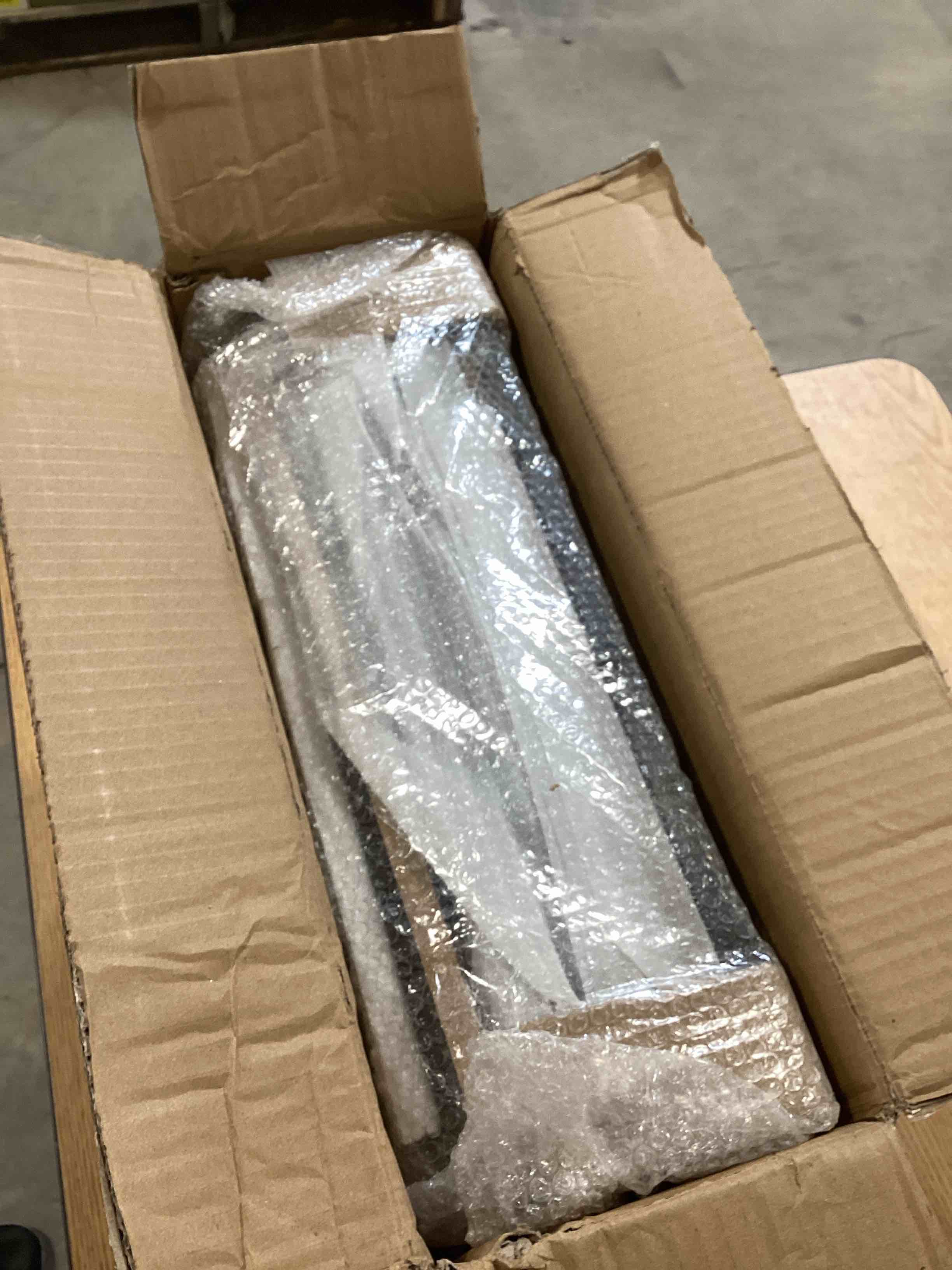 https://s3.amazonaws.com/lotting-images-prod/bidfta/YEL6345504_1714409695534.jpeg
