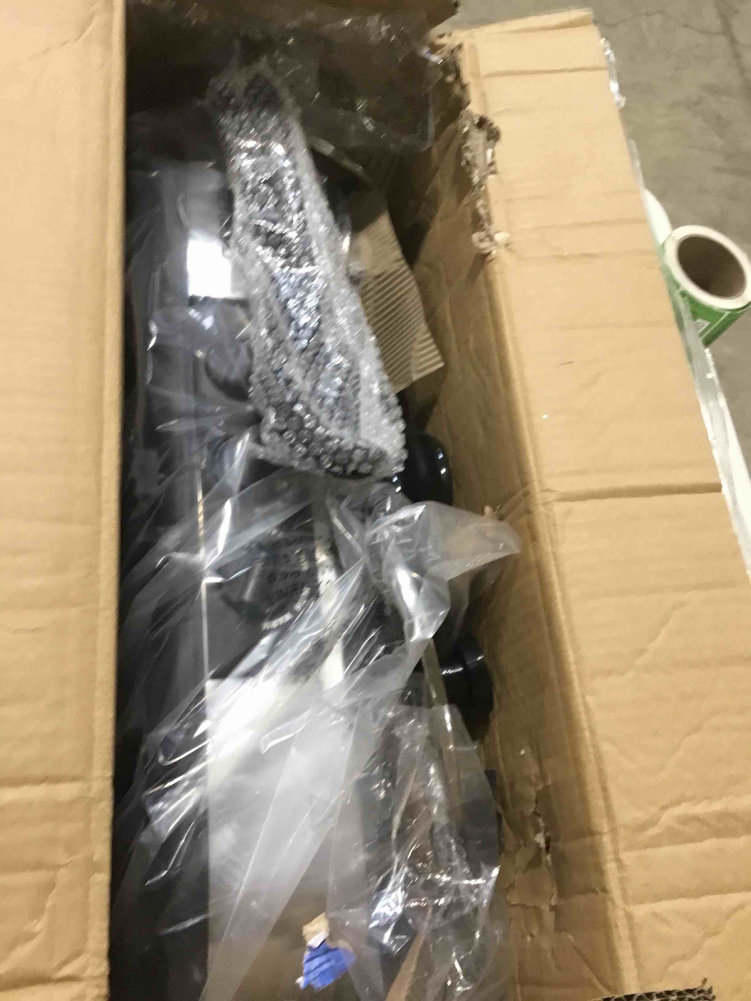 https://s3.amazonaws.com/lotting-images-prod/bidfta/YEL6346467_1716207617293.jpeg