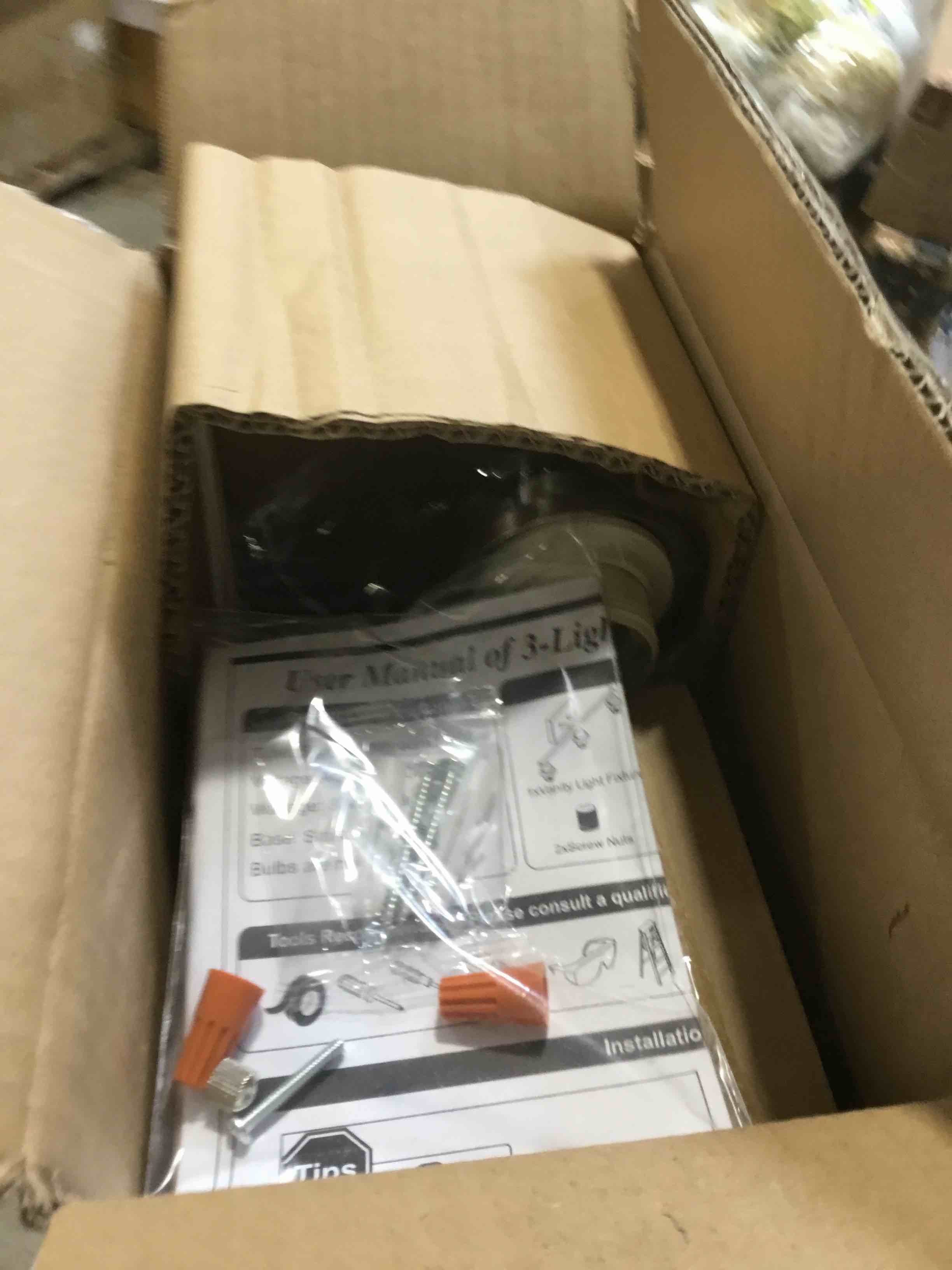 https://s3.amazonaws.com/lotting-images-prod/bidfta/YEL6346482_1716213608421.jpeg