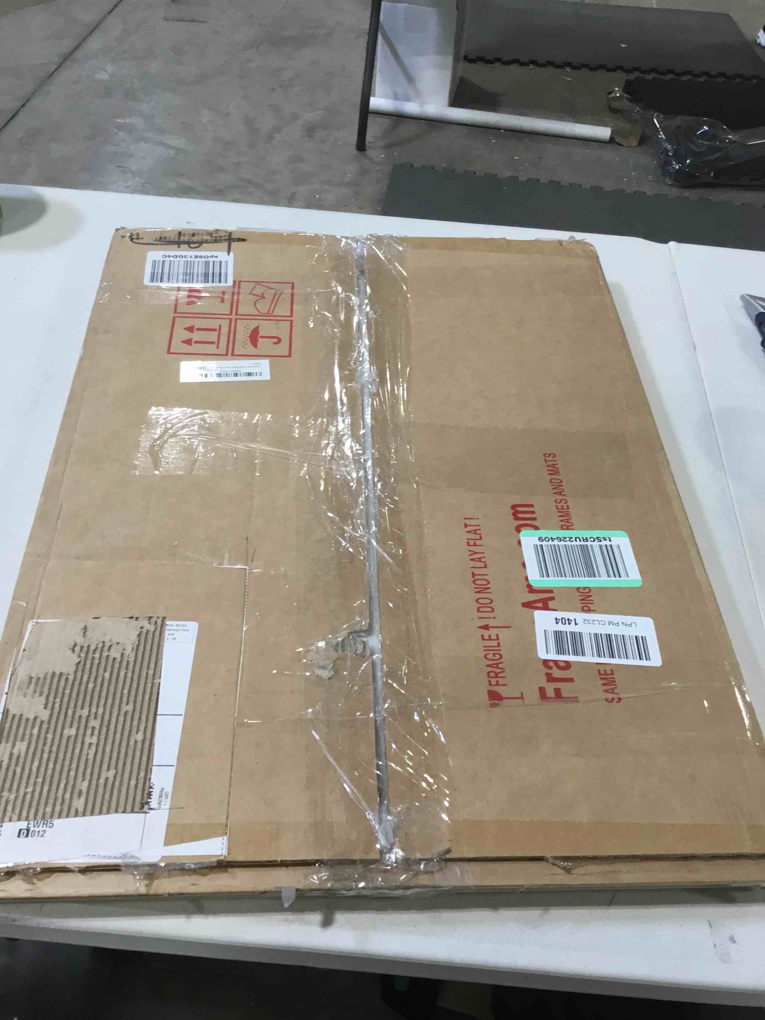 https://s3.amazonaws.com/lotting-images-prod/bidfta/YEL6346490_1716215329176.jpeg