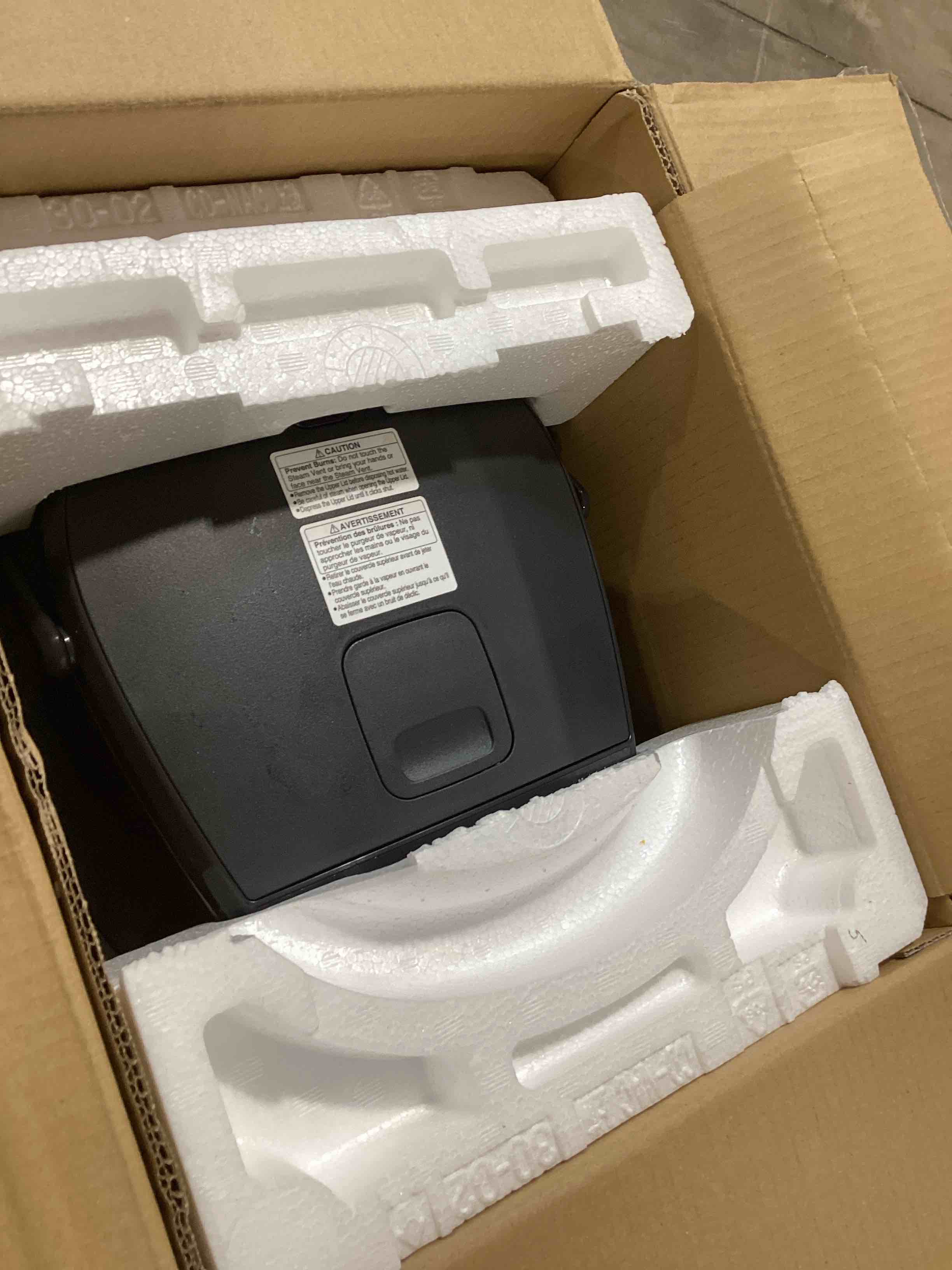 https://s3.amazonaws.com/lotting-images-prod/bidfta/YEL6346933_1717761745707.jpeg