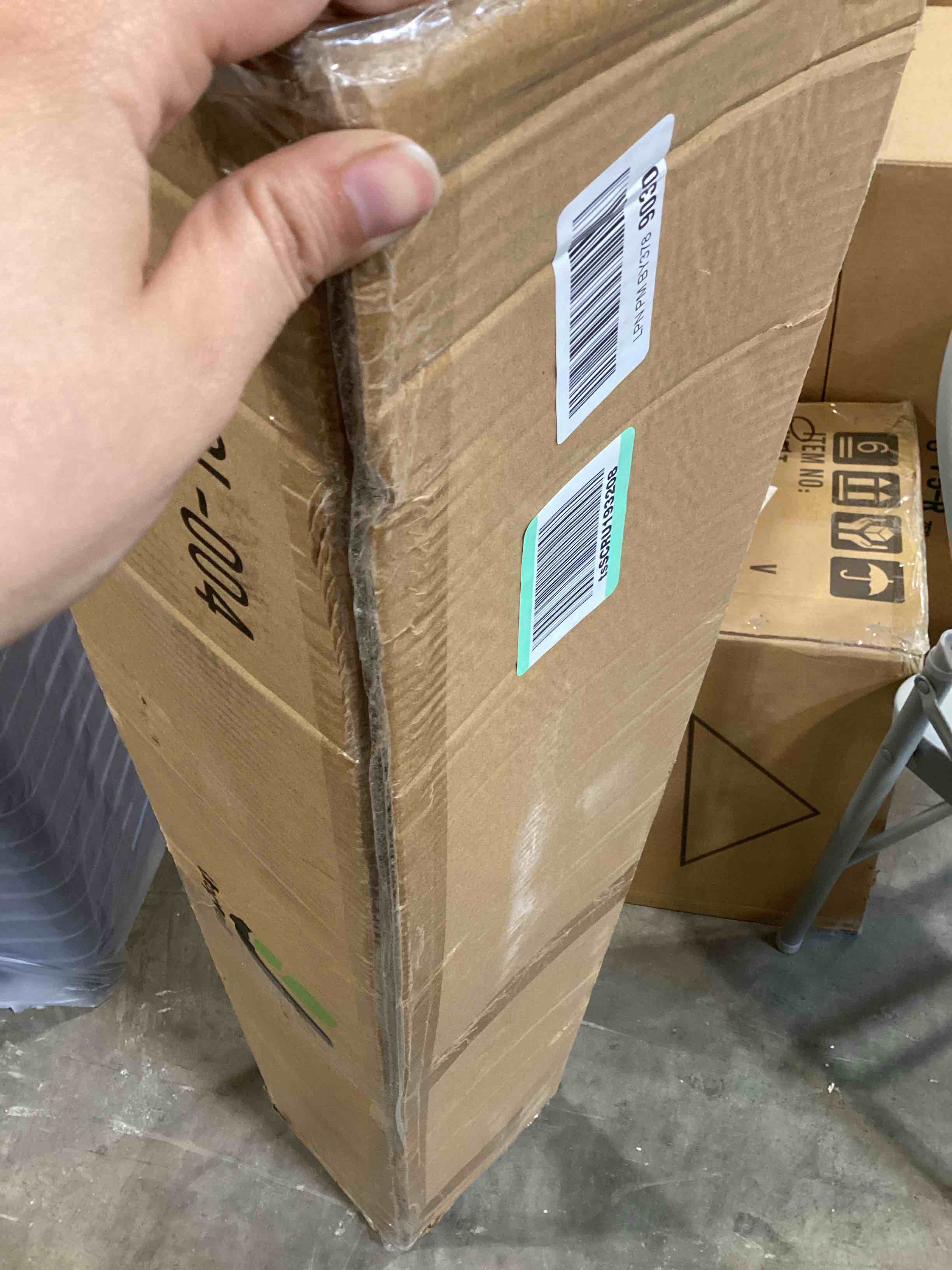 https://s3.amazonaws.com/lotting-images-prod/bidfta/YEL6347144_1716480779627.jpeg