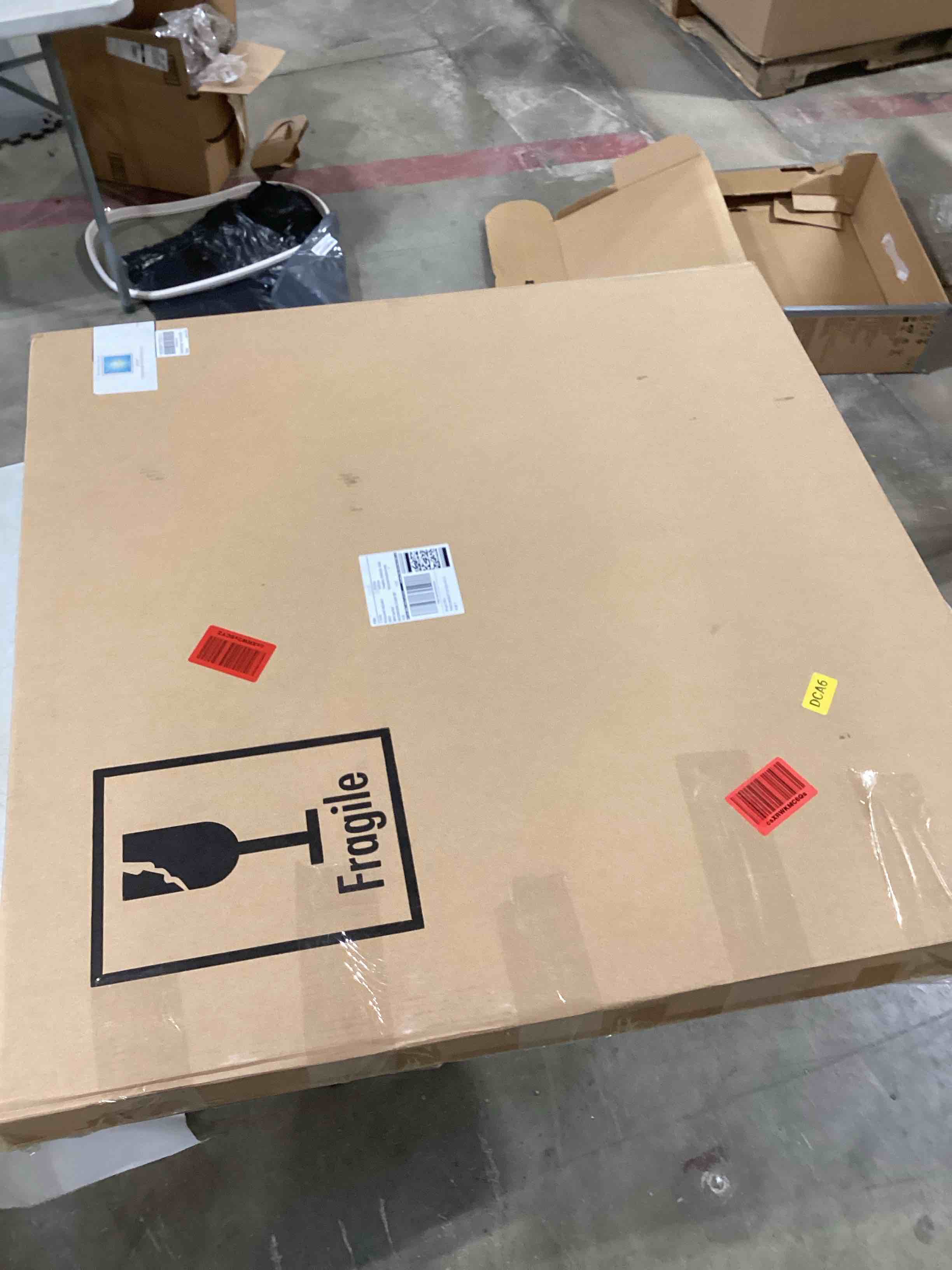 https://s3.amazonaws.com/lotting-images-prod/bidfta/YEL6347673_1717423648470.jpeg
