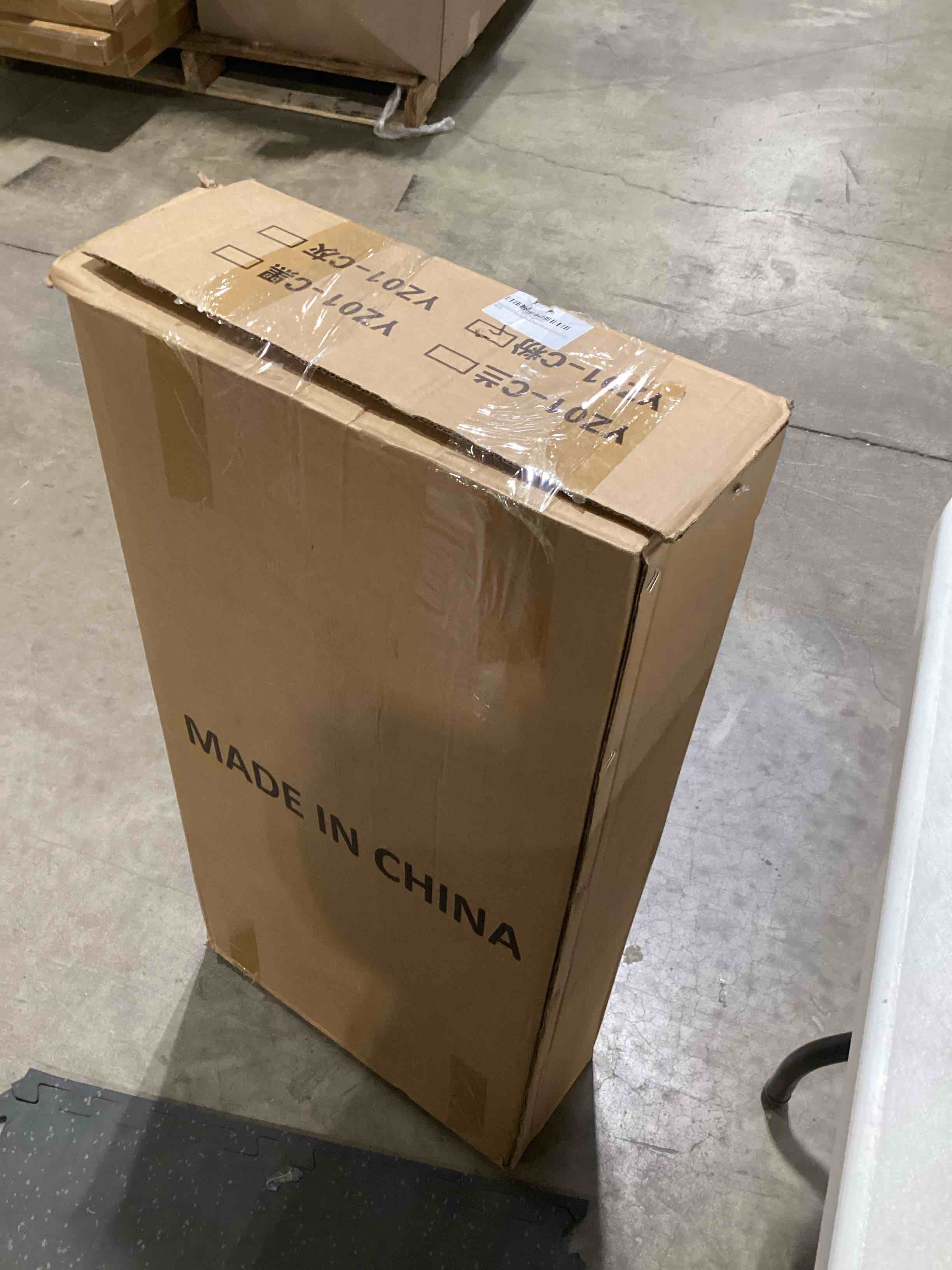 https://s3.amazonaws.com/lotting-images-prod/bidfta/YEL6349092_1717415188817.jpeg