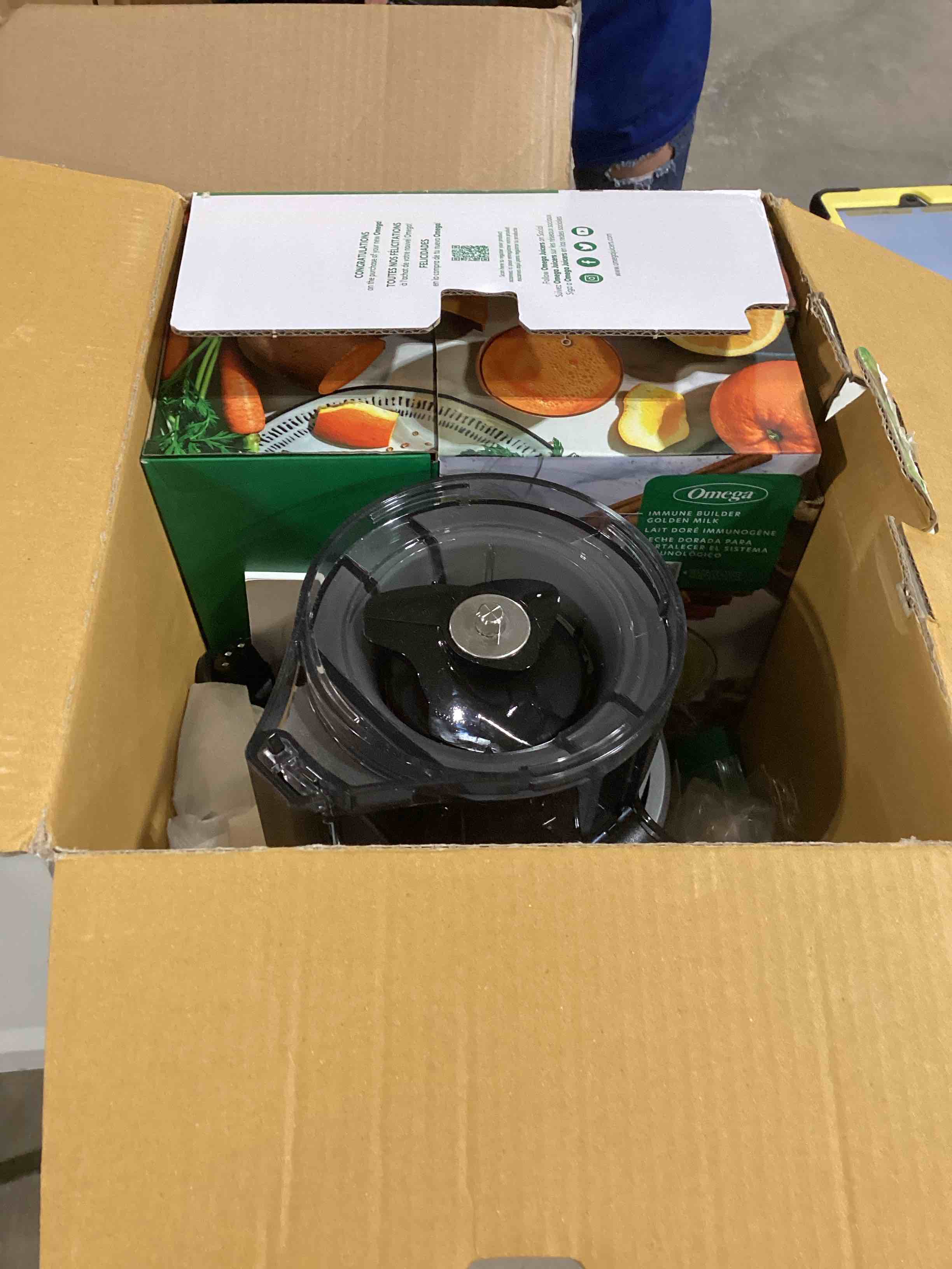 https://s3.amazonaws.com/lotting-images-prod/bidfta/YEL6349661_1718020181703.jpeg