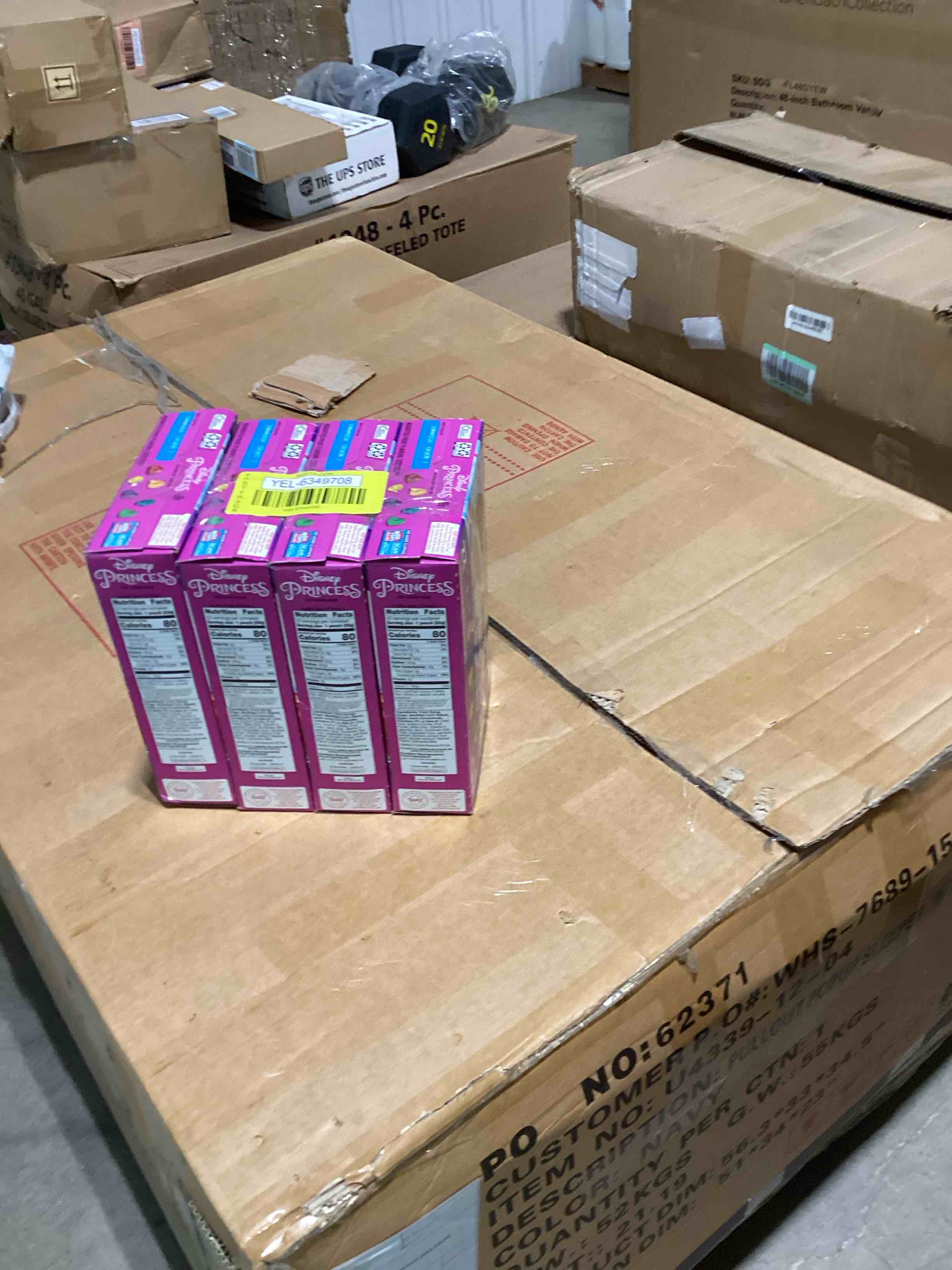 https://s3.amazonaws.com/lotting-images-prod/bidfta/YEL6350711_1720022965256.jpeg