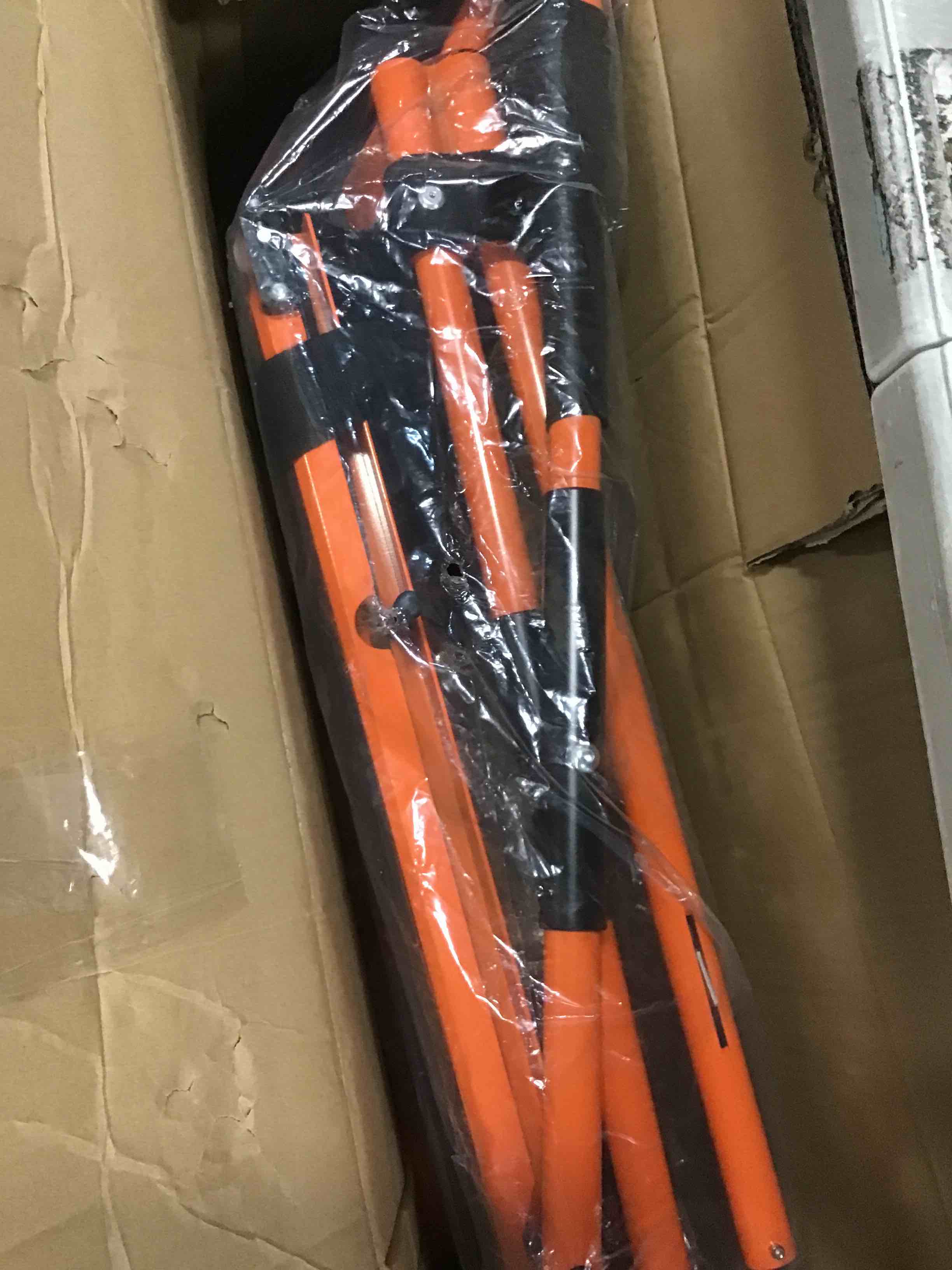 https://s3.amazonaws.com/lotting-images-prod/bidfta/YEL6356783_1711549141602.jpeg