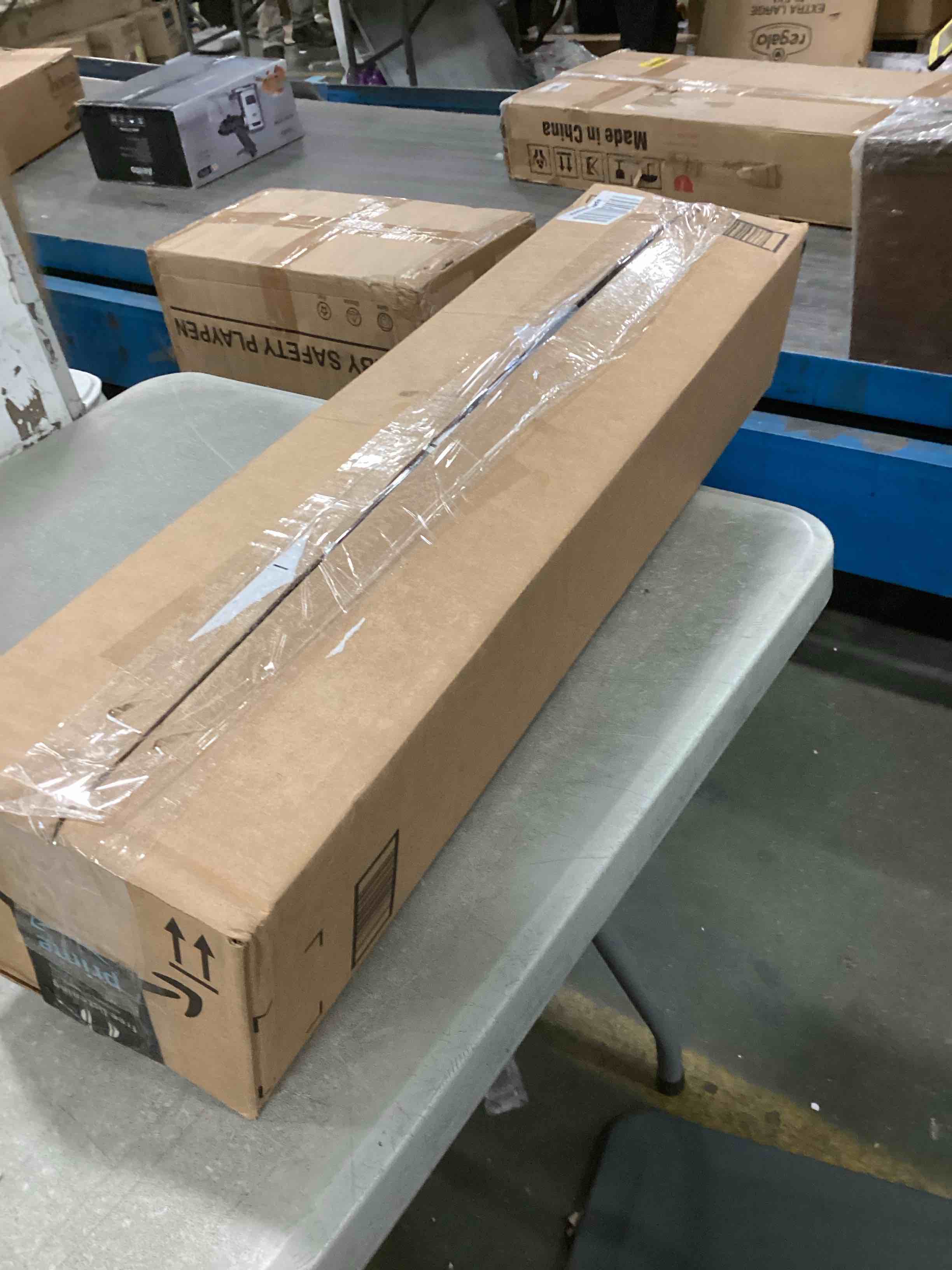 https://s3.amazonaws.com/lotting-images-prod/bidfta/YEL6358325_1711468958629.jpeg