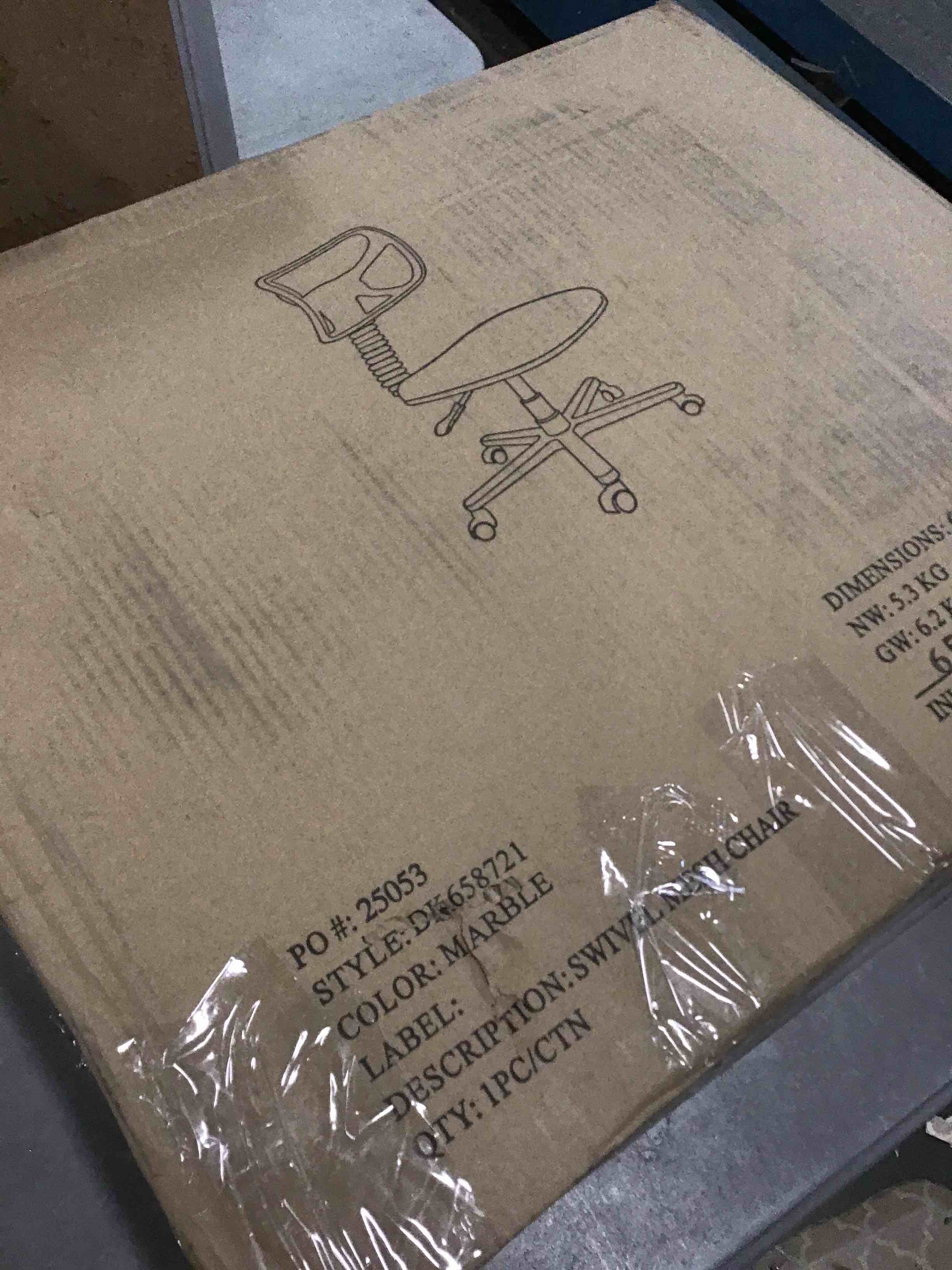 https://s3.amazonaws.com/lotting-images-prod/bidfta/YEL6358978_1711136932986.jpeg