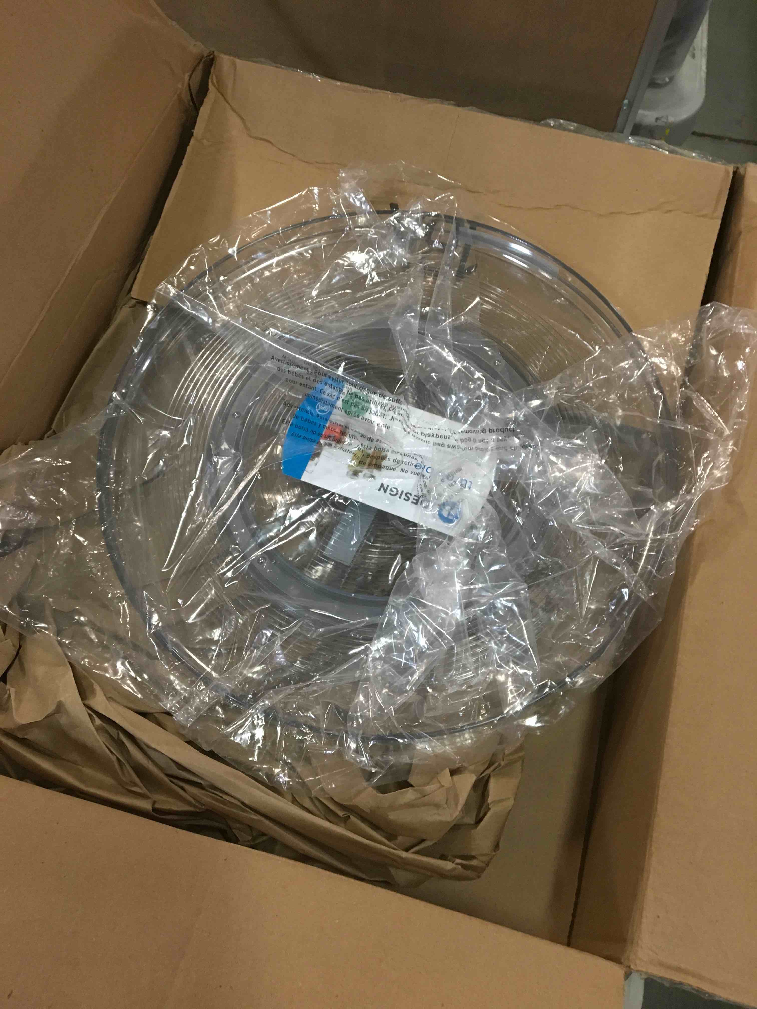 https://s3.amazonaws.com/lotting-images-prod/bidfta/YEL6359047_1711200436505.jpeg