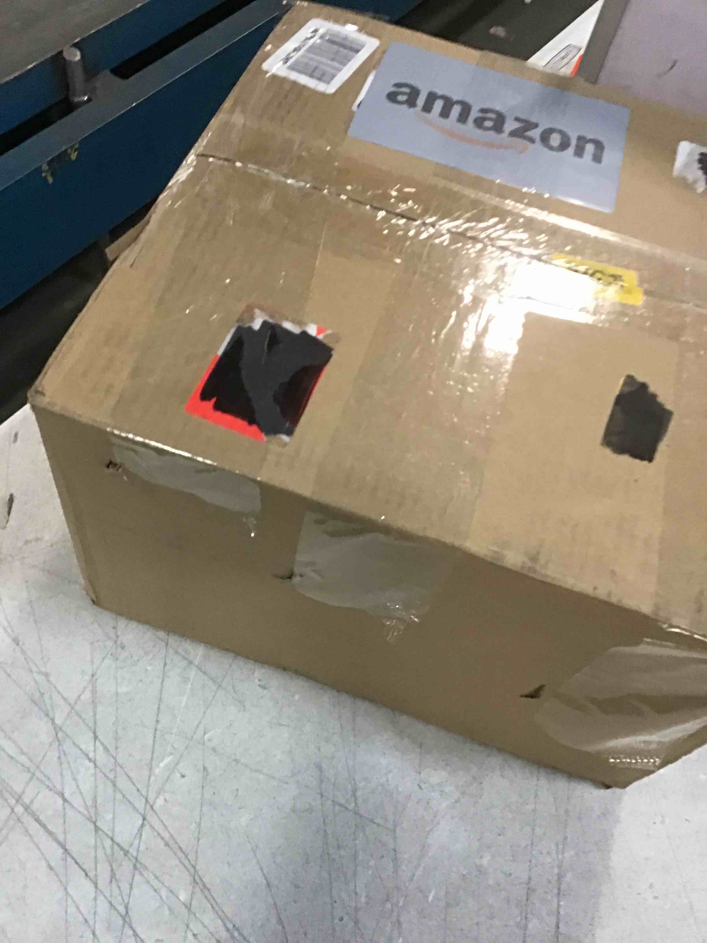 https://s3.amazonaws.com/lotting-images-prod/bidfta/YEL6359353_1711388874760.jpeg