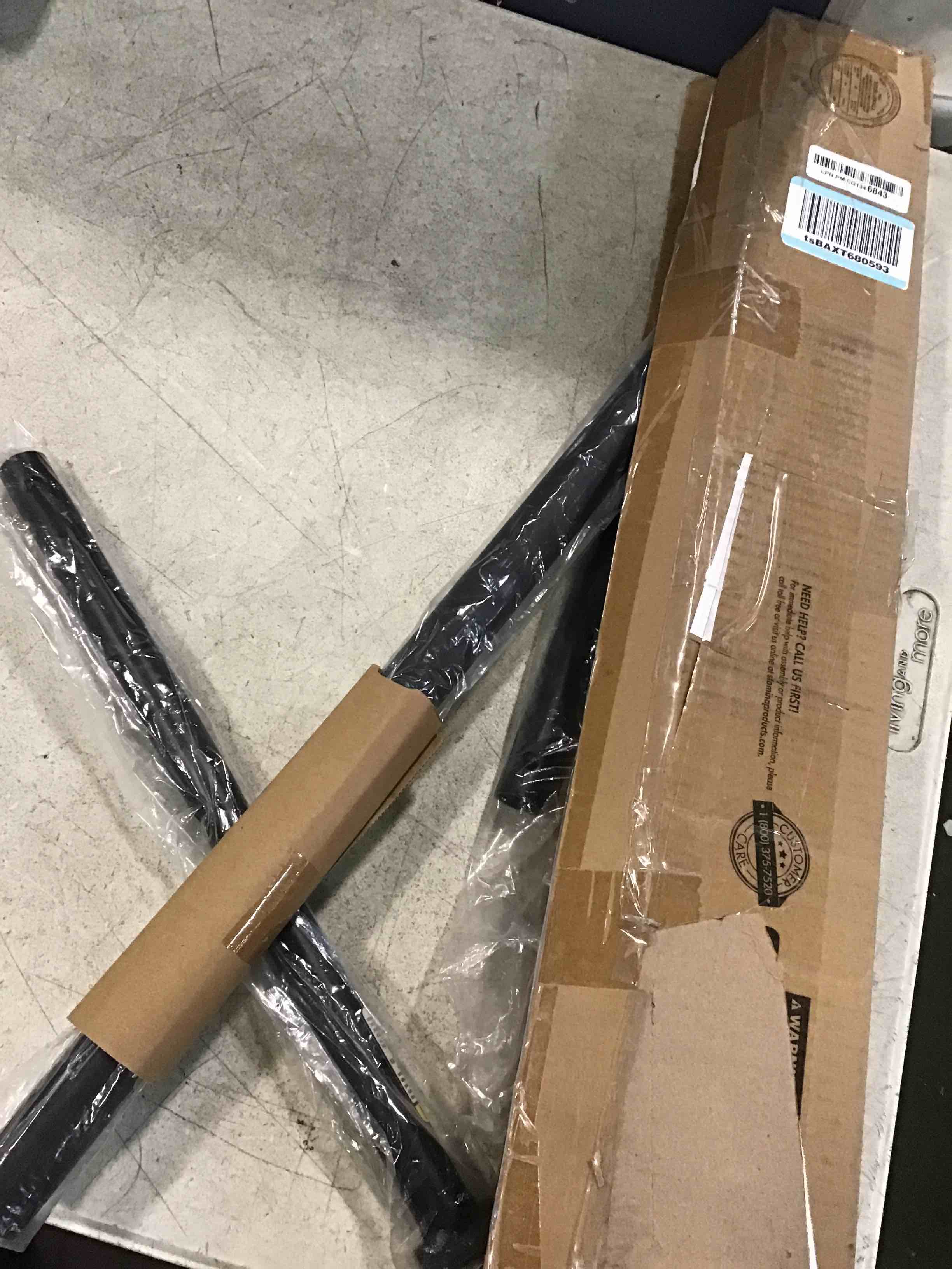 https://s3.amazonaws.com/lotting-images-prod/bidfta/YEL6360048_1711639605456.jpeg