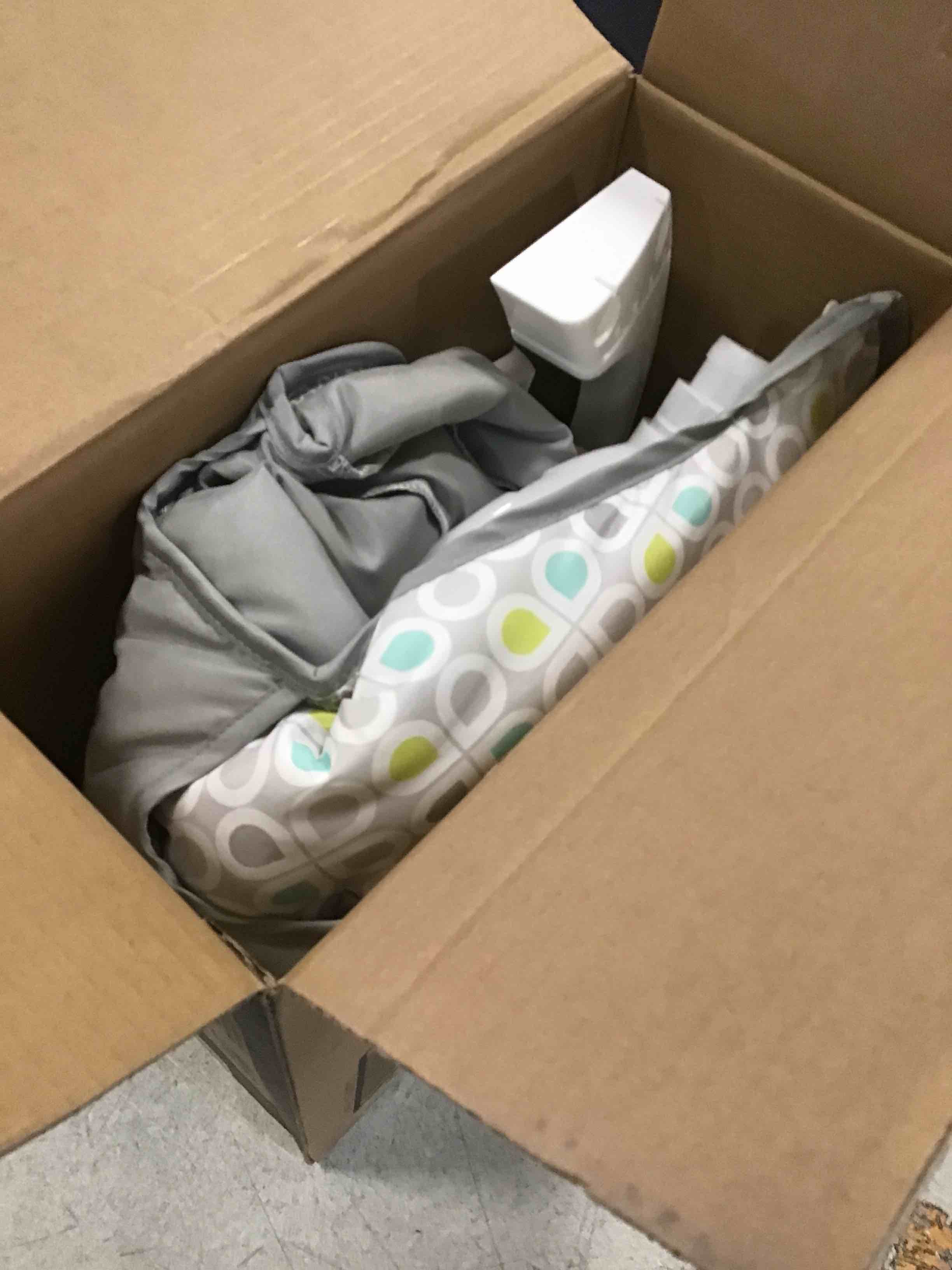 https://s3.amazonaws.com/lotting-images-prod/bidfta/YEL6360063_1711641782211.jpeg
