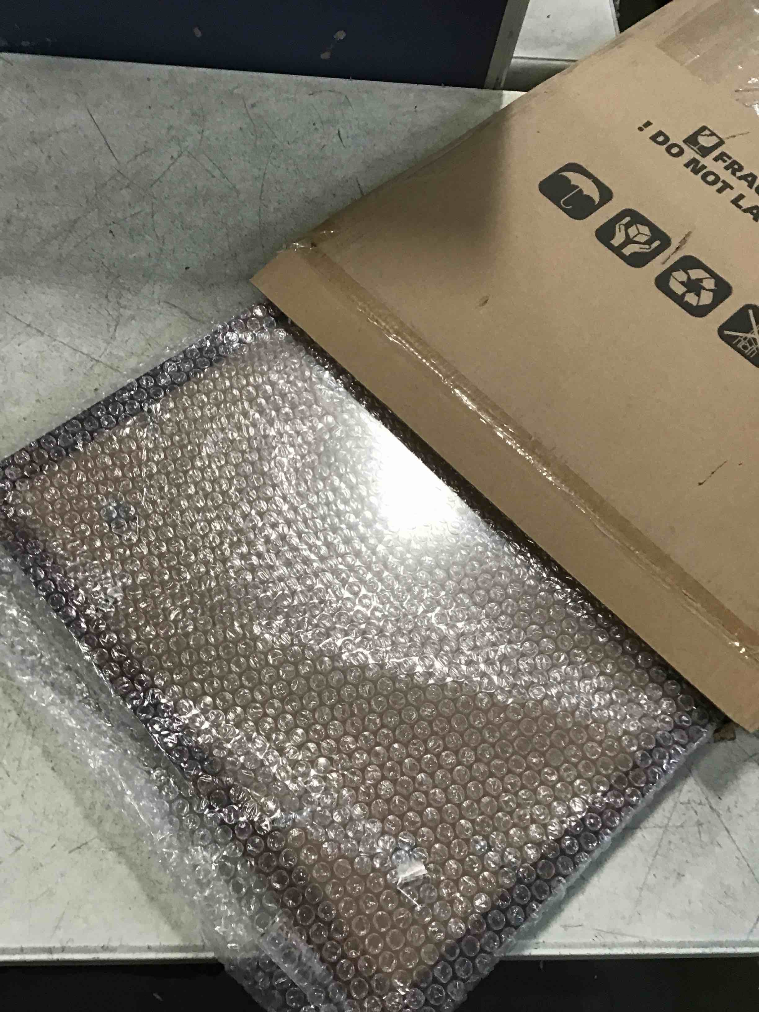 https://s3.amazonaws.com/lotting-images-prod/bidfta/YEL6360072_1711642758655.jpeg