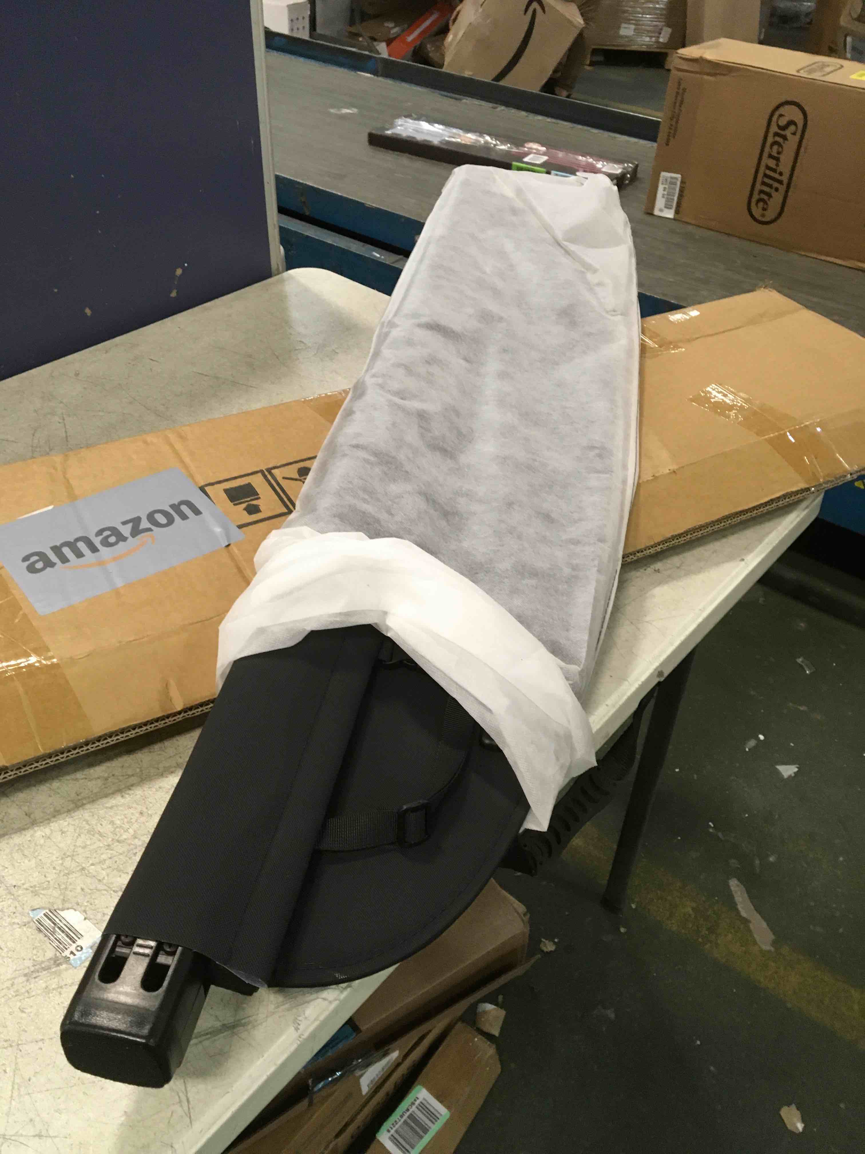 https://s3.amazonaws.com/lotting-images-prod/bidfta/YEL6362026_1711120865083.jpeg