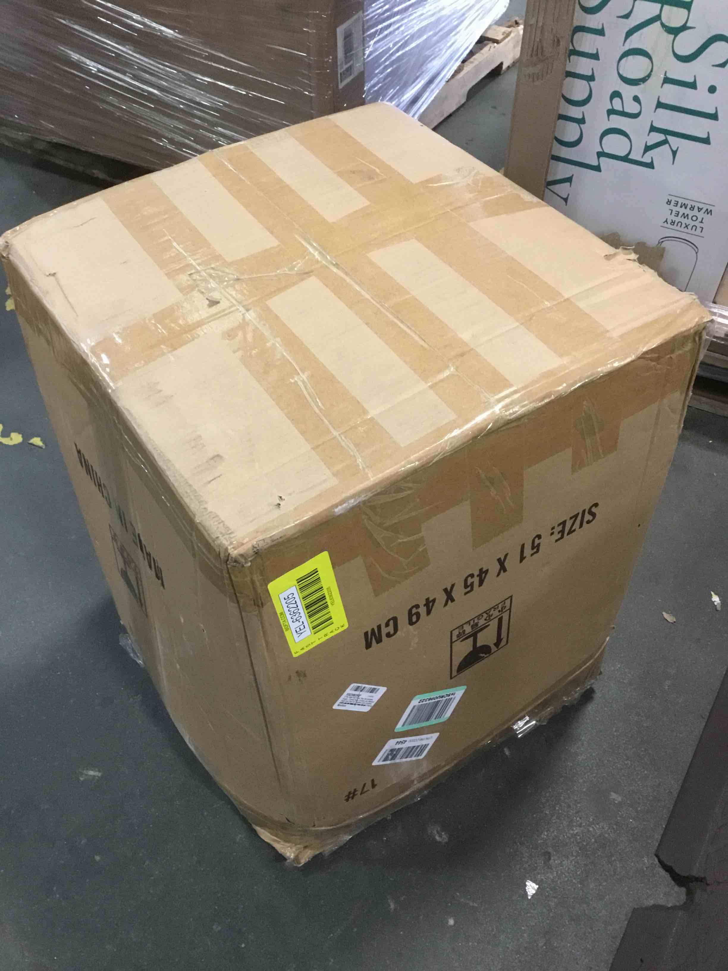 https://s3.amazonaws.com/lotting-images-prod/bidfta/YEL6362205_1711204893312.jpeg