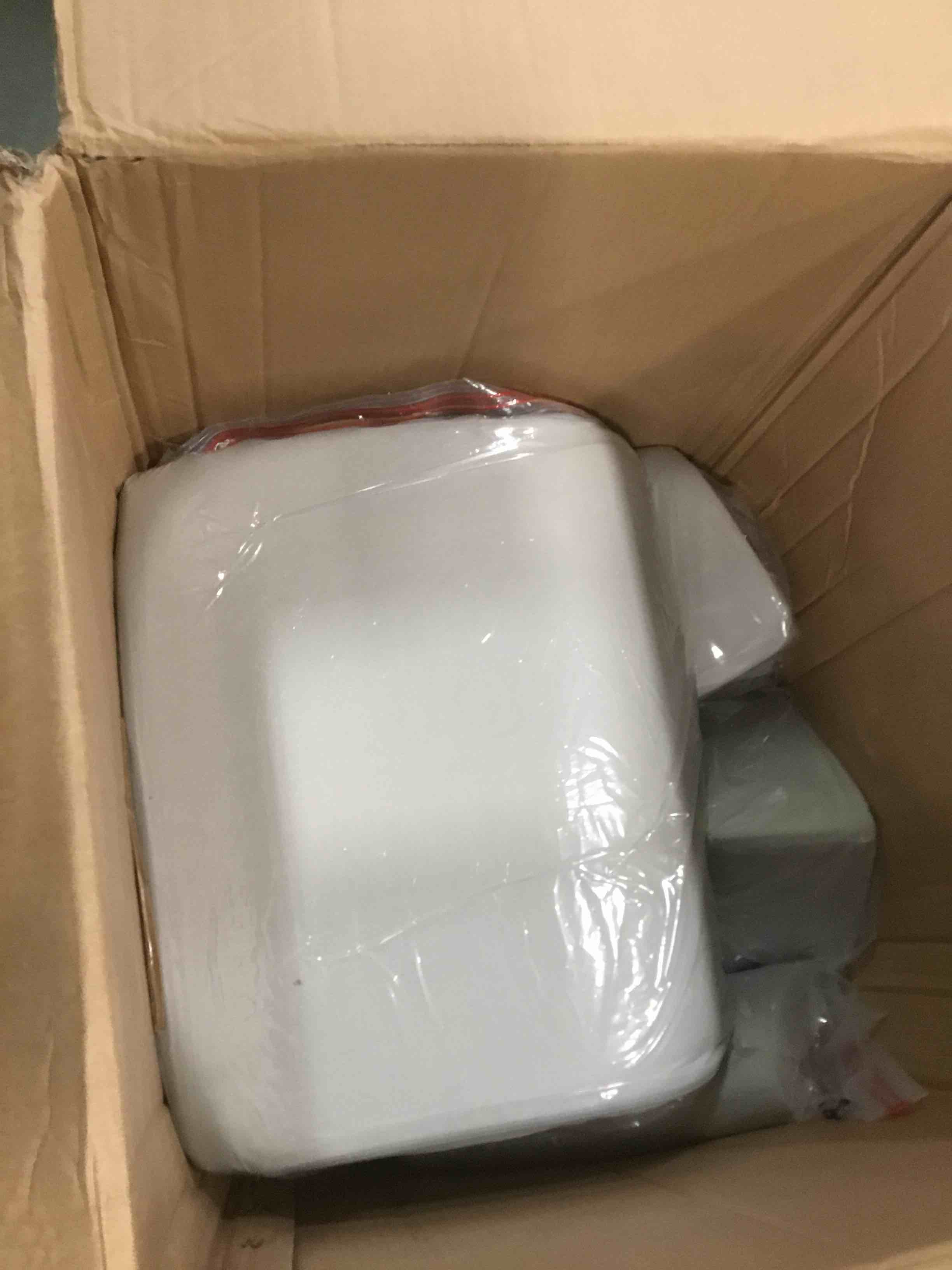 https://s3.amazonaws.com/lotting-images-prod/bidfta/YEL6362205_1711204930359.jpeg
