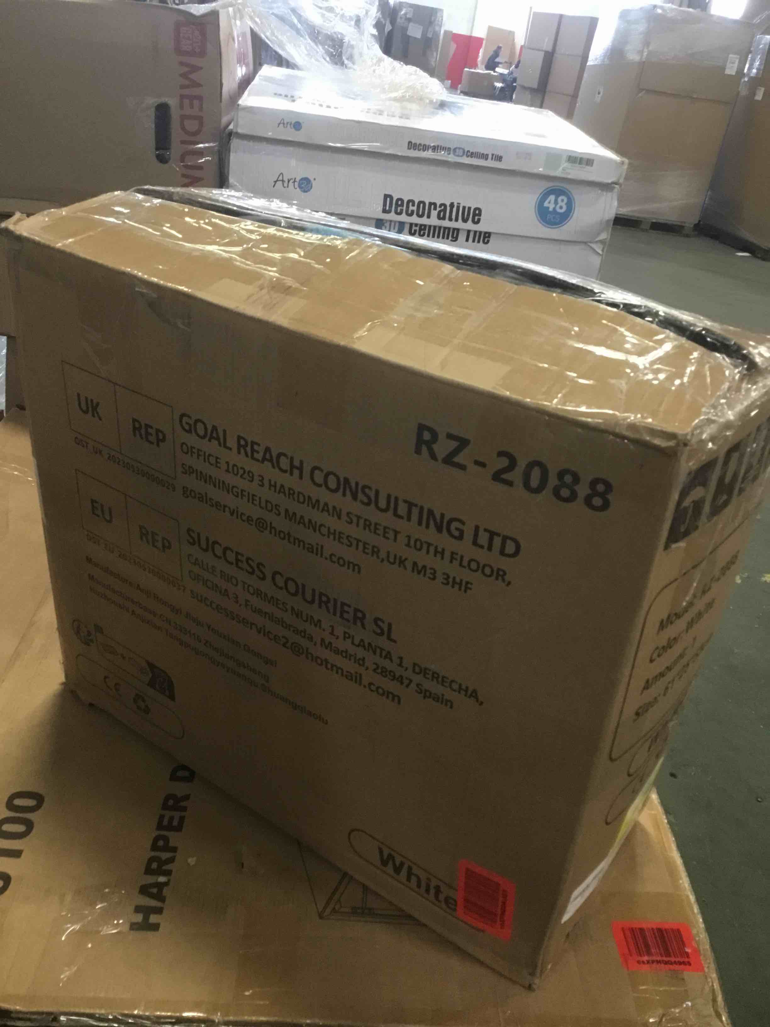 https://s3.amazonaws.com/lotting-images-prod/bidfta/YEL6362263_1711216281714.jpeg
