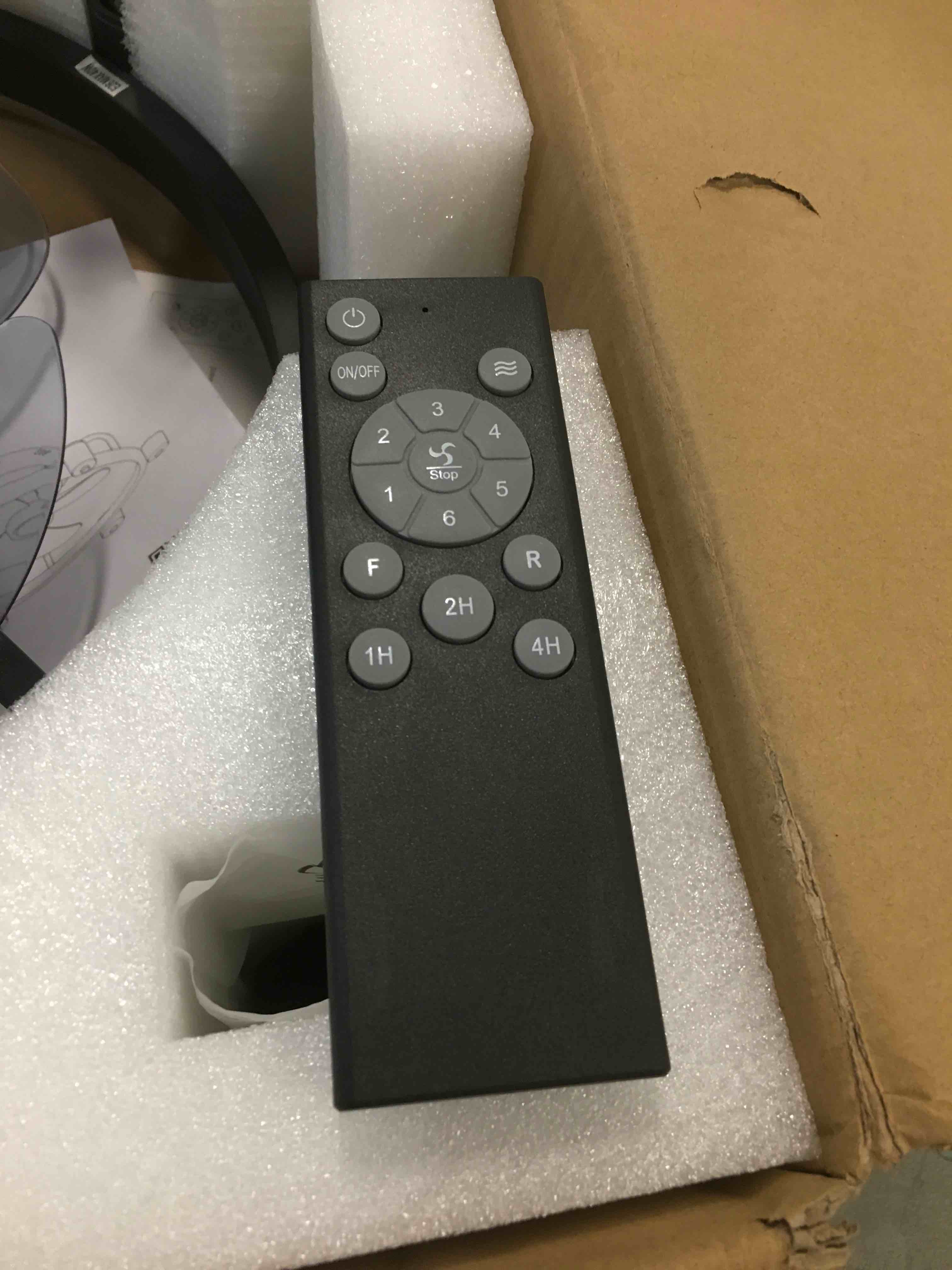 https://s3.amazonaws.com/lotting-images-prod/bidfta/YEL6363008_1711555117443.jpeg