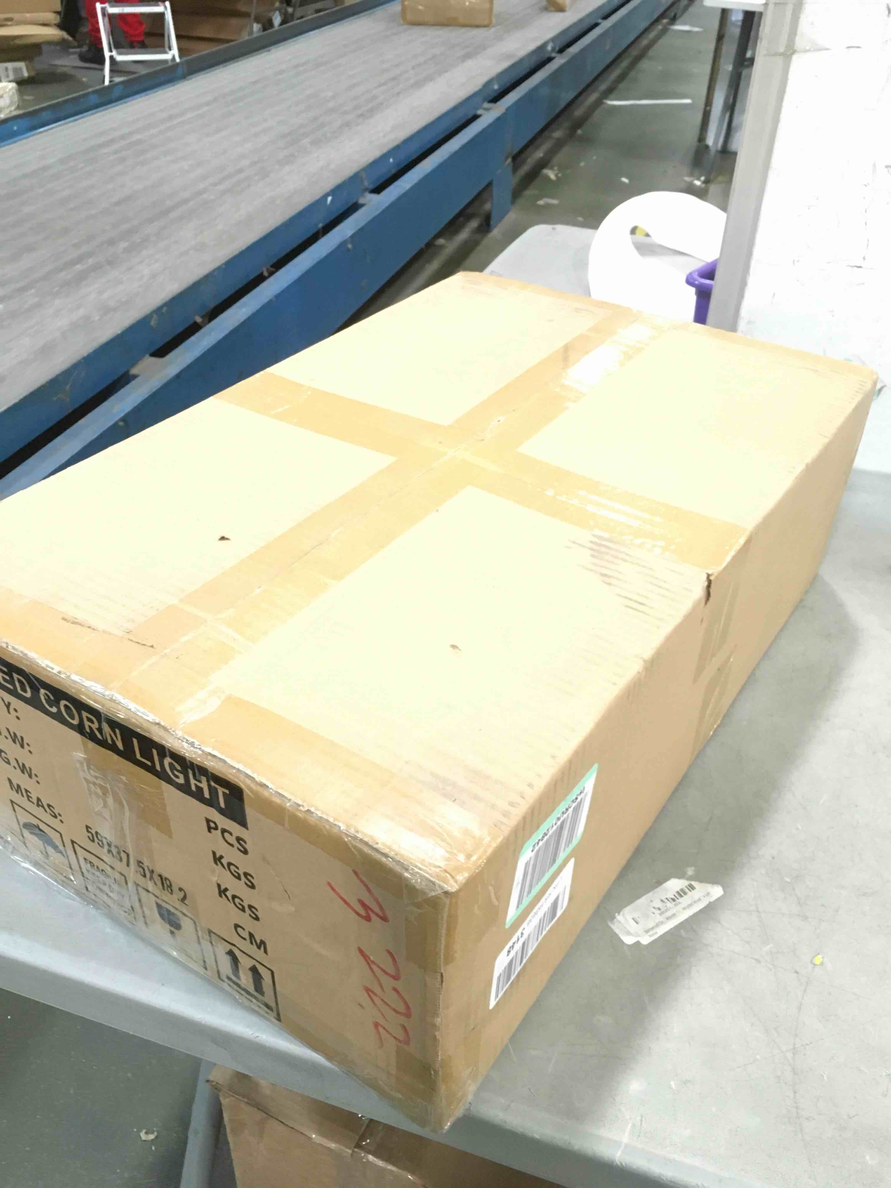 https://s3.amazonaws.com/lotting-images-prod/bidfta/YEL6363011_1711555752732.jpeg
