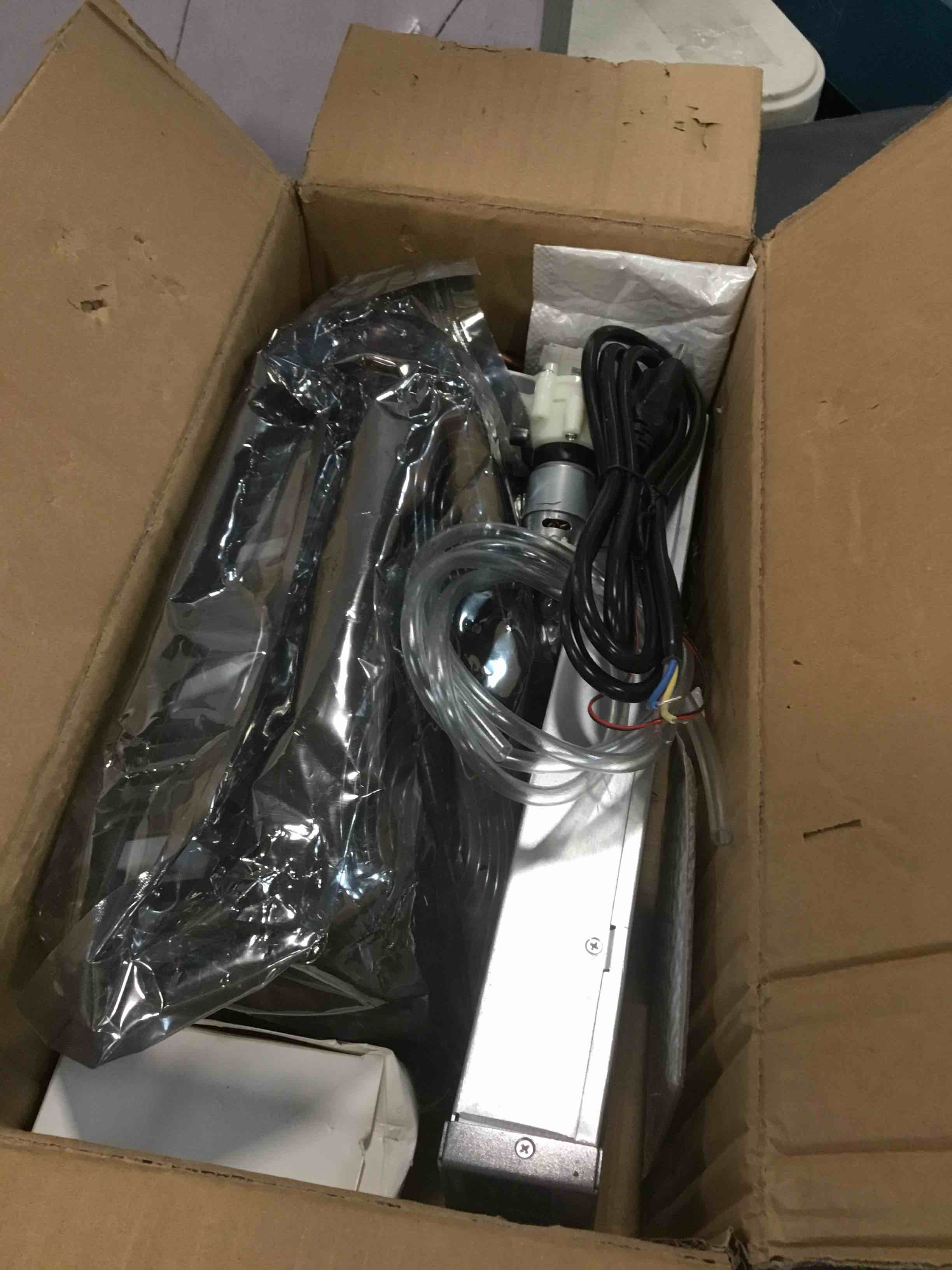 https://s3.amazonaws.com/lotting-images-prod/bidfta/YEL6363357_1711651339389.jpeg