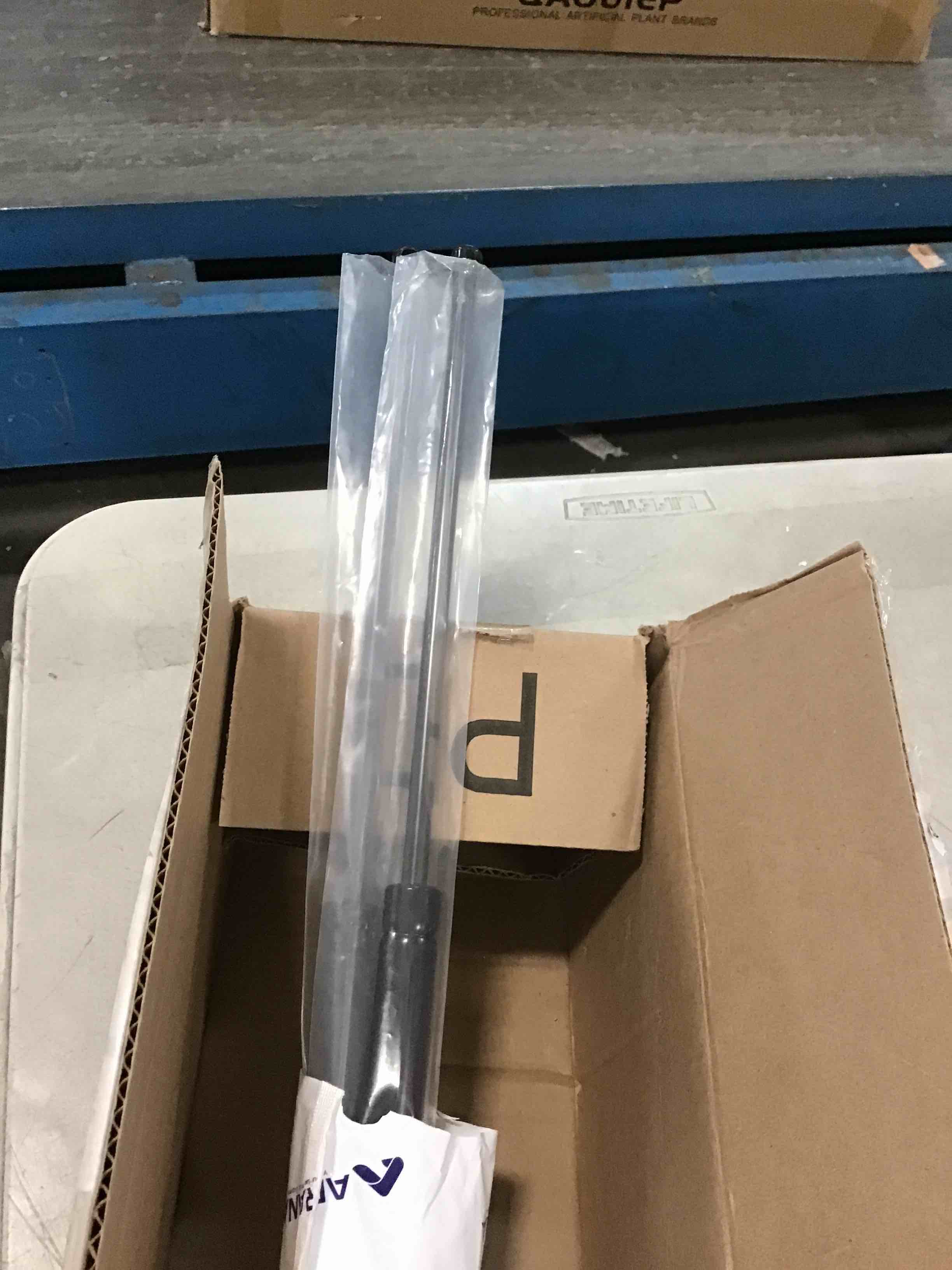https://s3.amazonaws.com/lotting-images-prod/bidfta/YEL6363571_1711307908676.jpeg