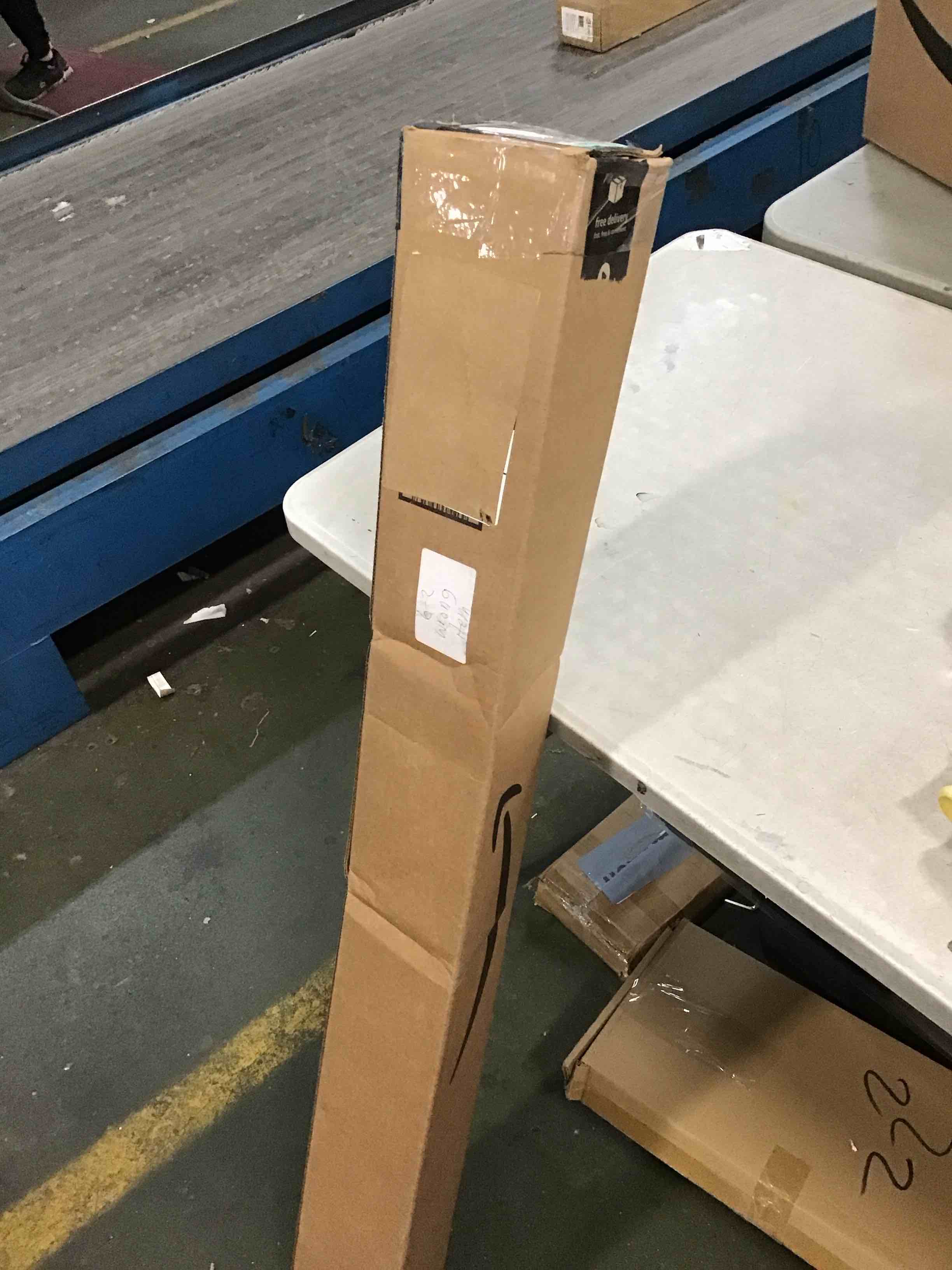 https://s3.amazonaws.com/lotting-images-prod/bidfta/YEL6363754_1711480635653.jpeg
