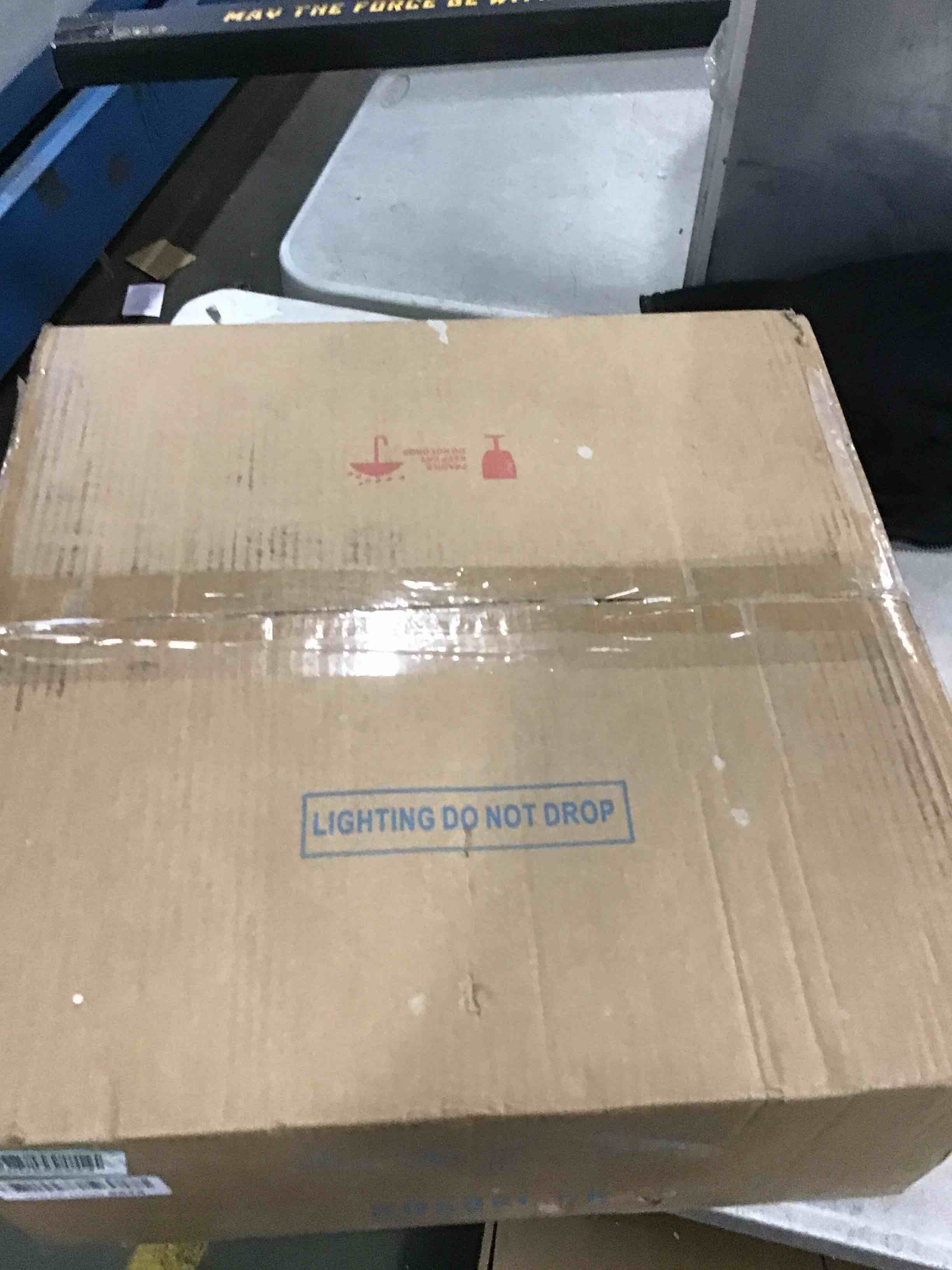 https://s3.amazonaws.com/lotting-images-prod/bidfta/YEL6363782_1711483114818.jpeg