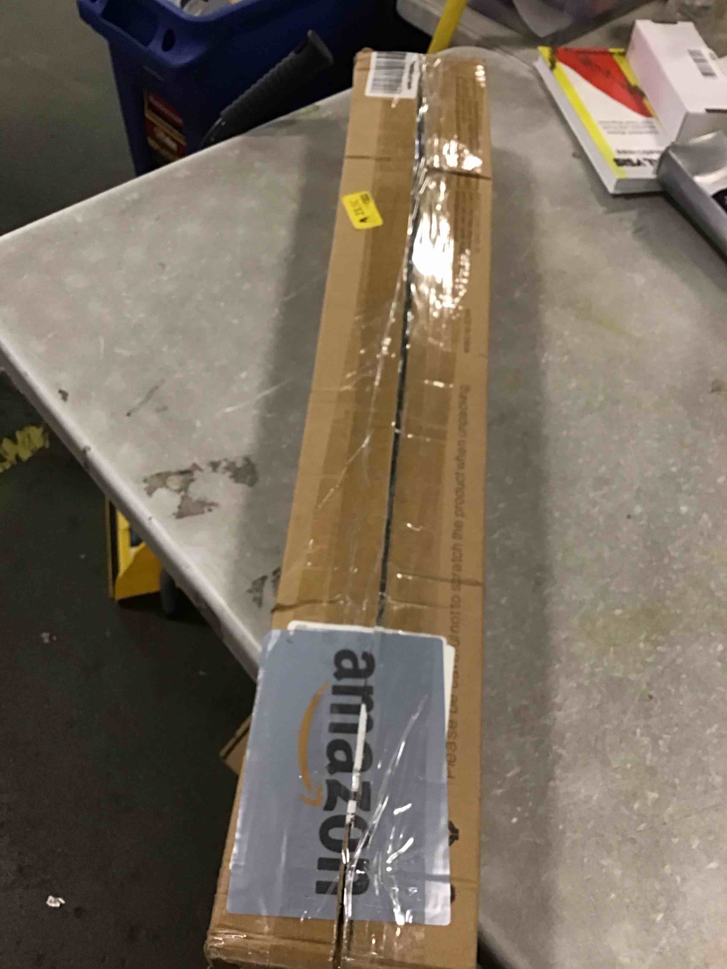 https://s3.amazonaws.com/lotting-images-prod/bidfta/YEL6364014_1711568417074.jpeg