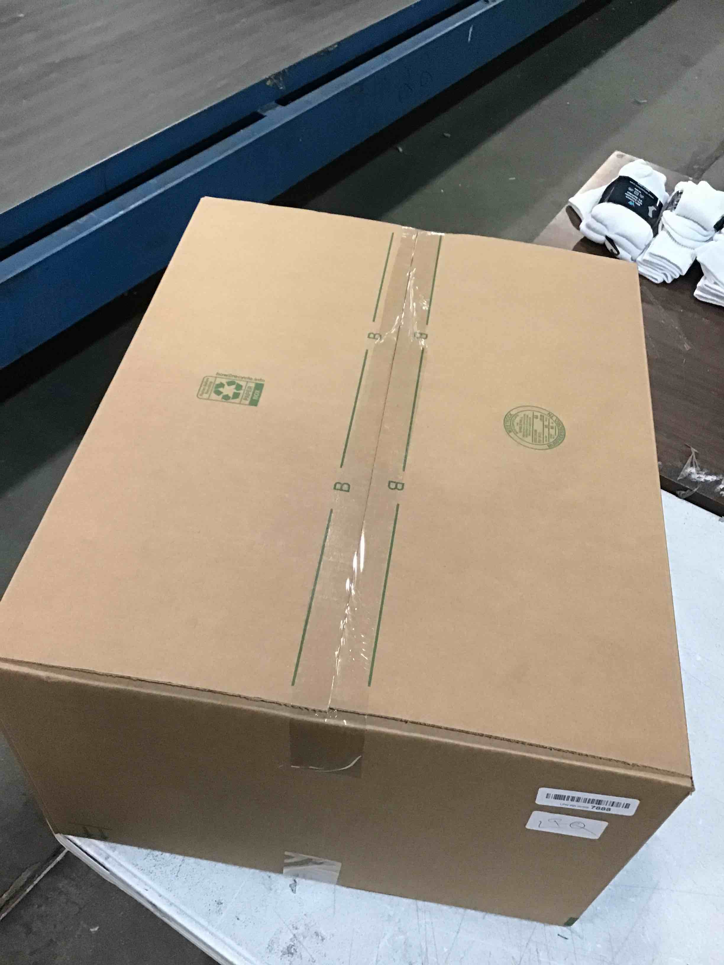 https://s3.amazonaws.com/lotting-images-prod/bidfta/YEL6365312_1711458550237.jpeg