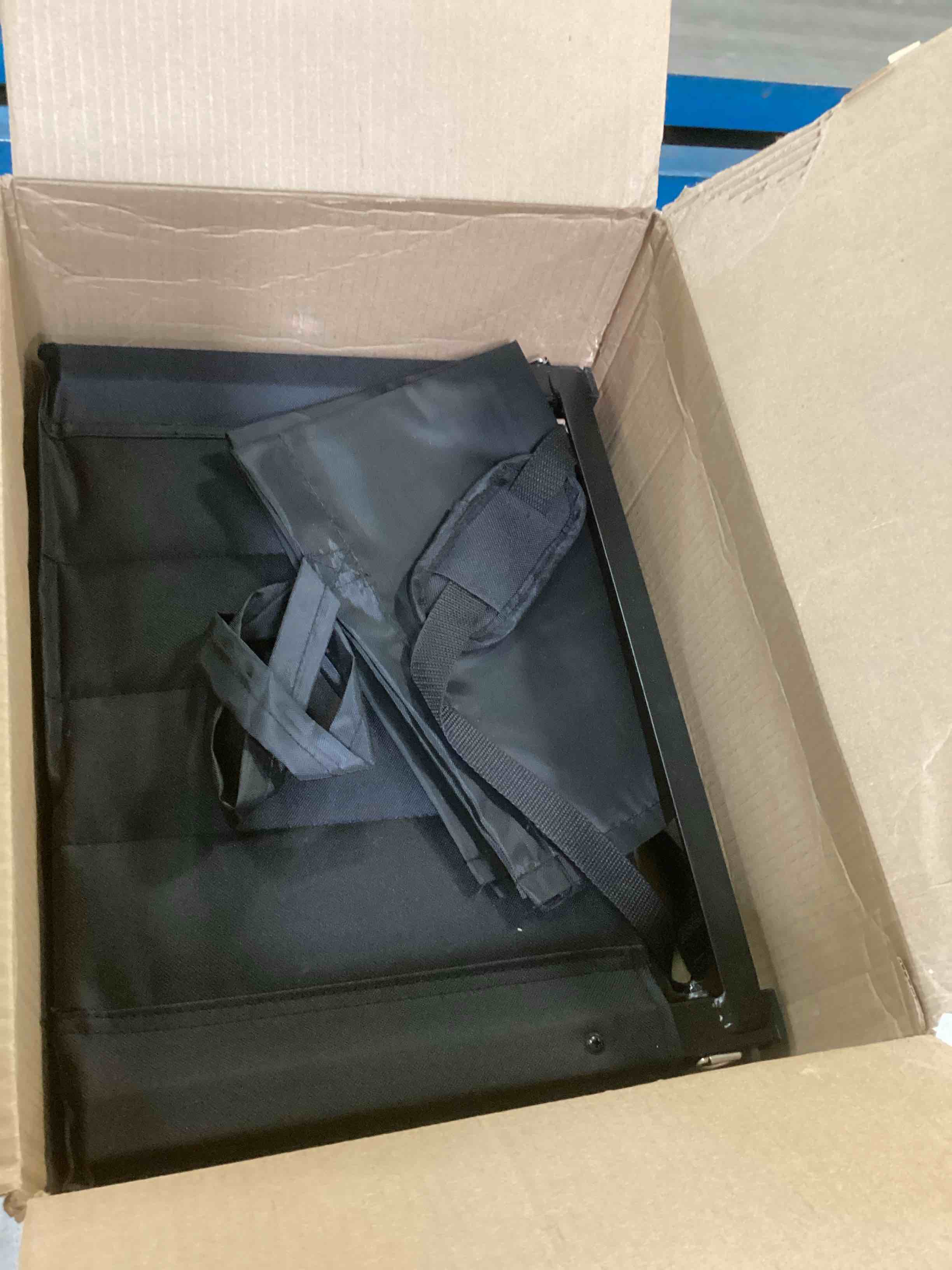 https://s3.amazonaws.com/lotting-images-prod/bidfta/YEL6365735_1711641640711.jpeg