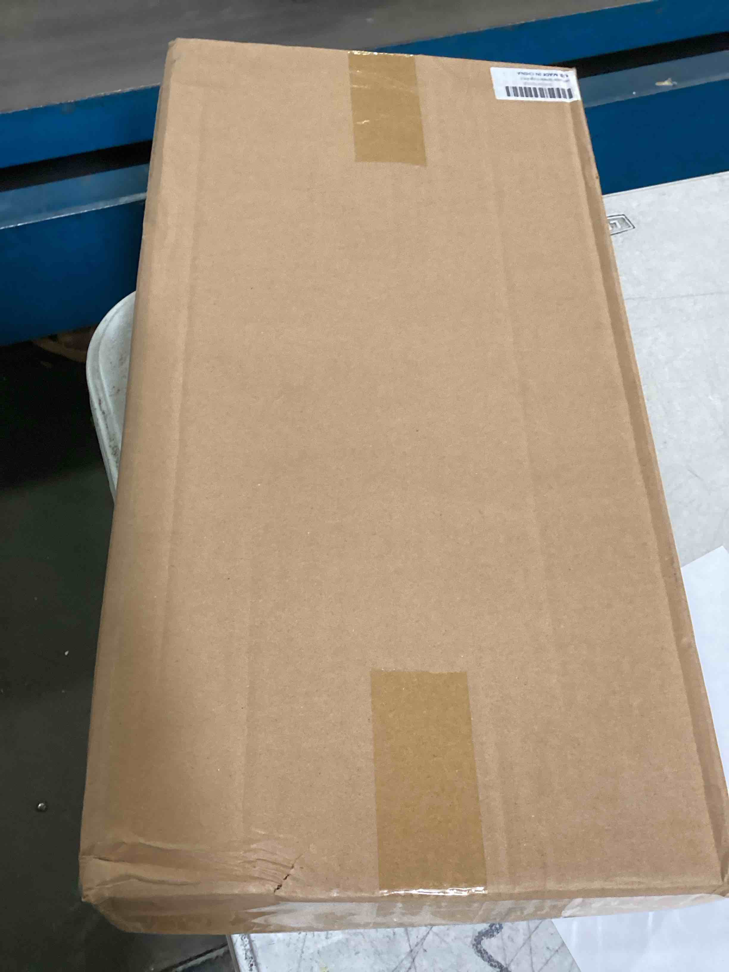 https://s3.amazonaws.com/lotting-images-prod/bidfta/YEL6365811_1711651672886.jpeg