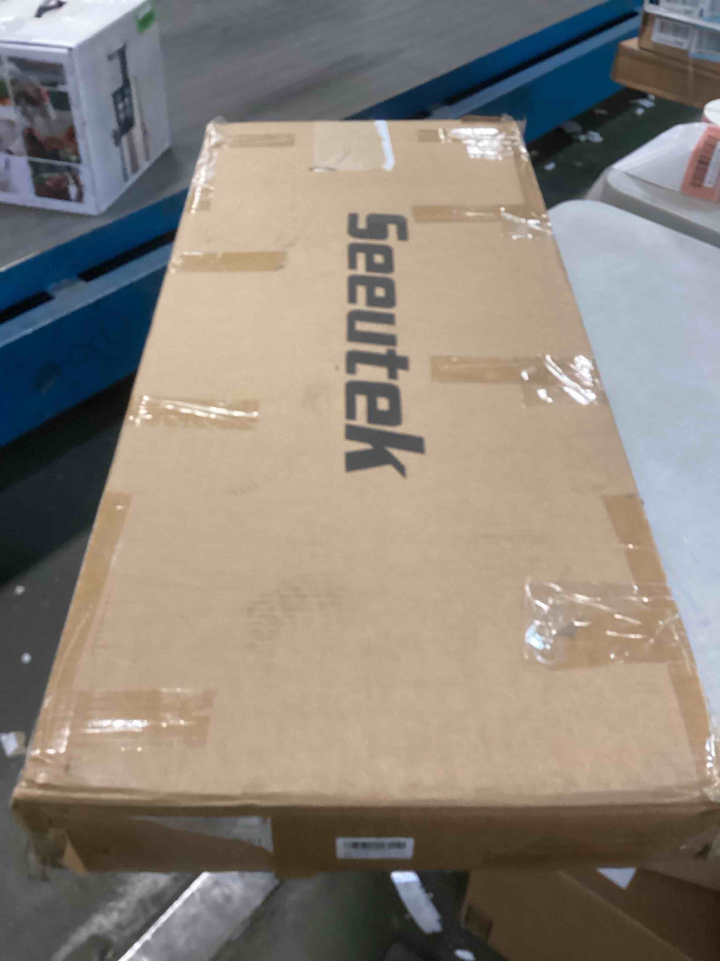 https://s3.amazonaws.com/lotting-images-prod/bidfta/YEL6366353_1712000767490.jpeg