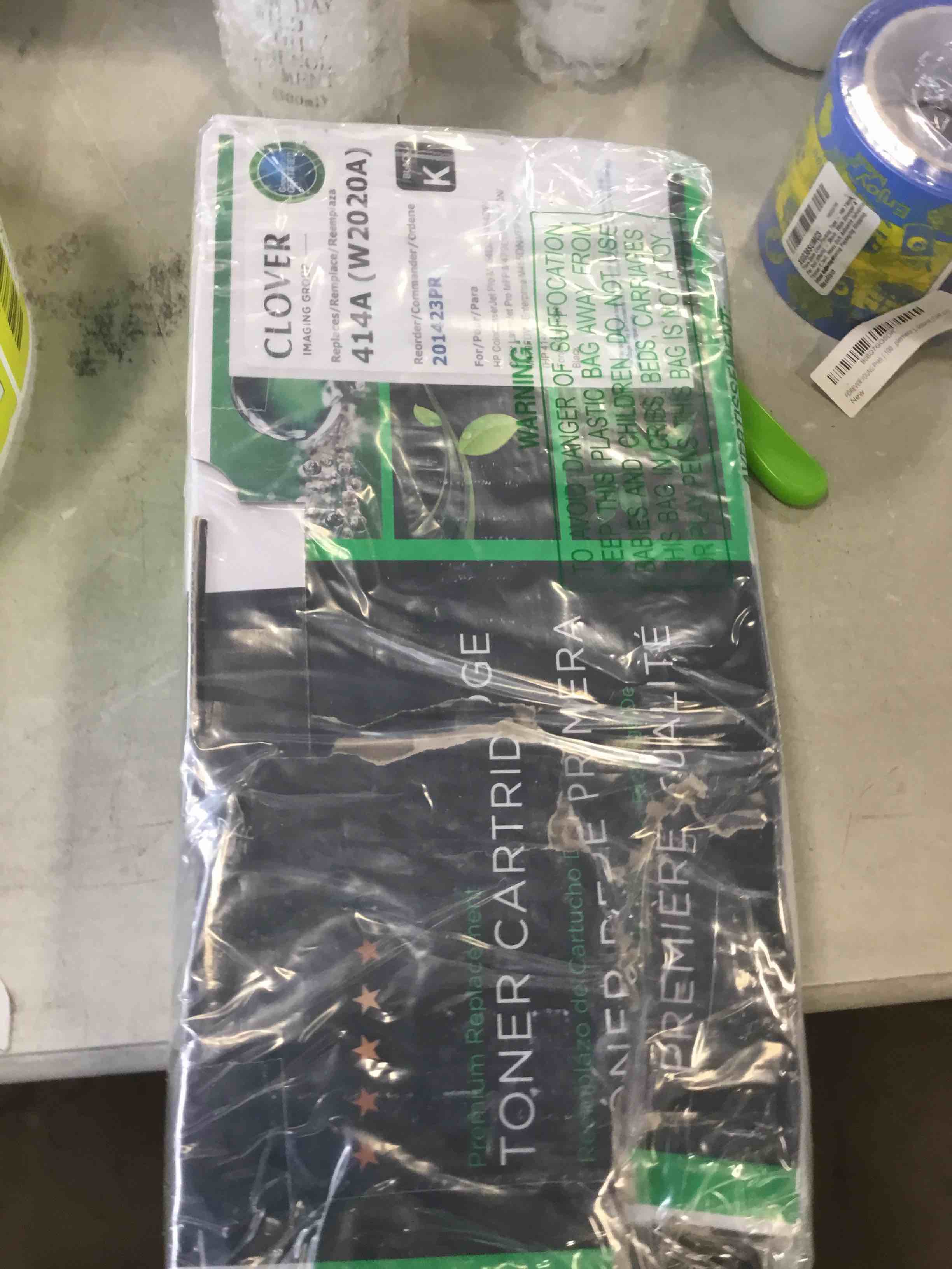 https://s3.amazonaws.com/lotting-images-prod/bidfta/YEL6367609_1712164860732.jpeg