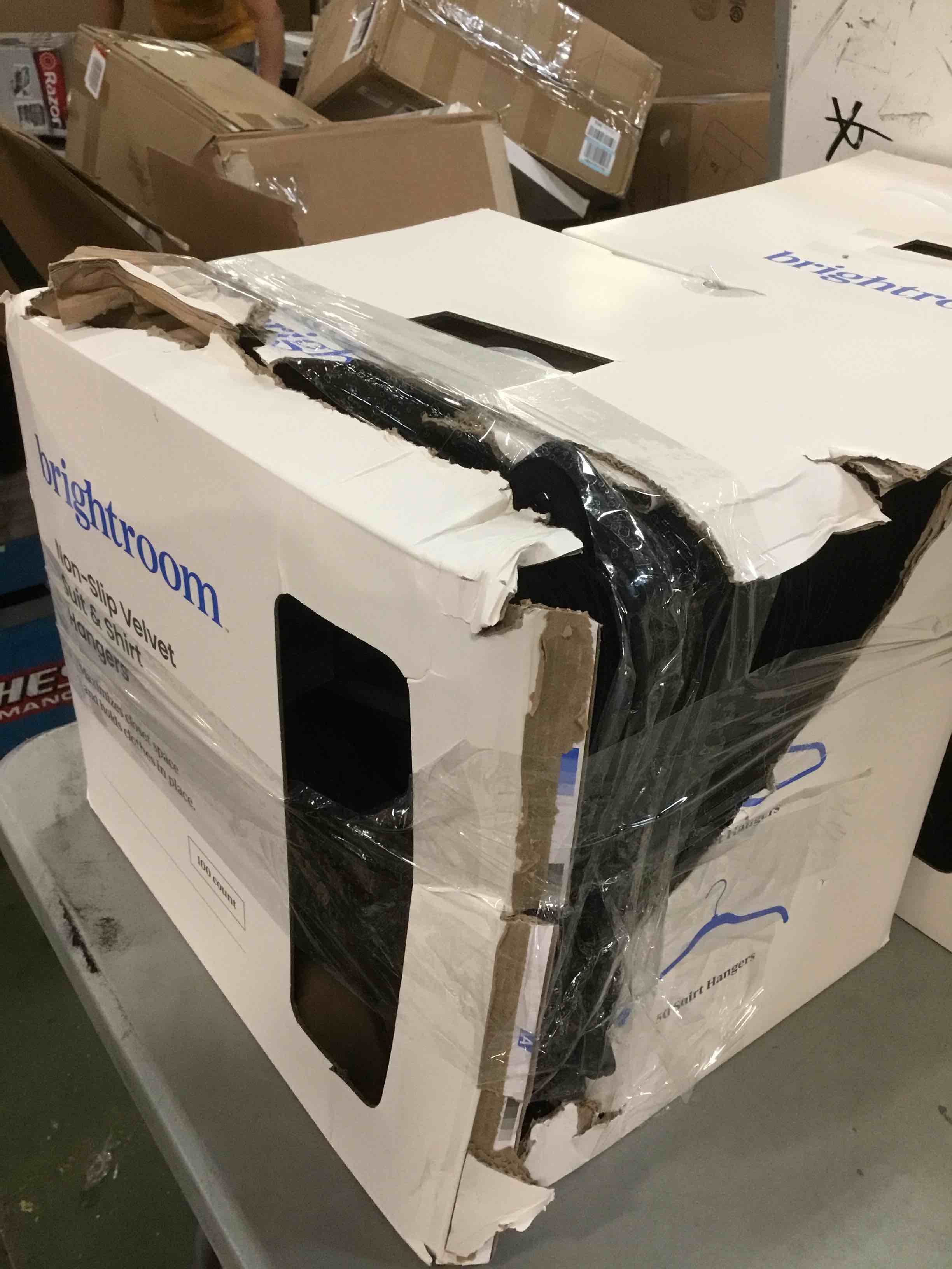 https://s3.amazonaws.com/lotting-images-prod/bidfta/YEL6368415_1713356404623.jpeg