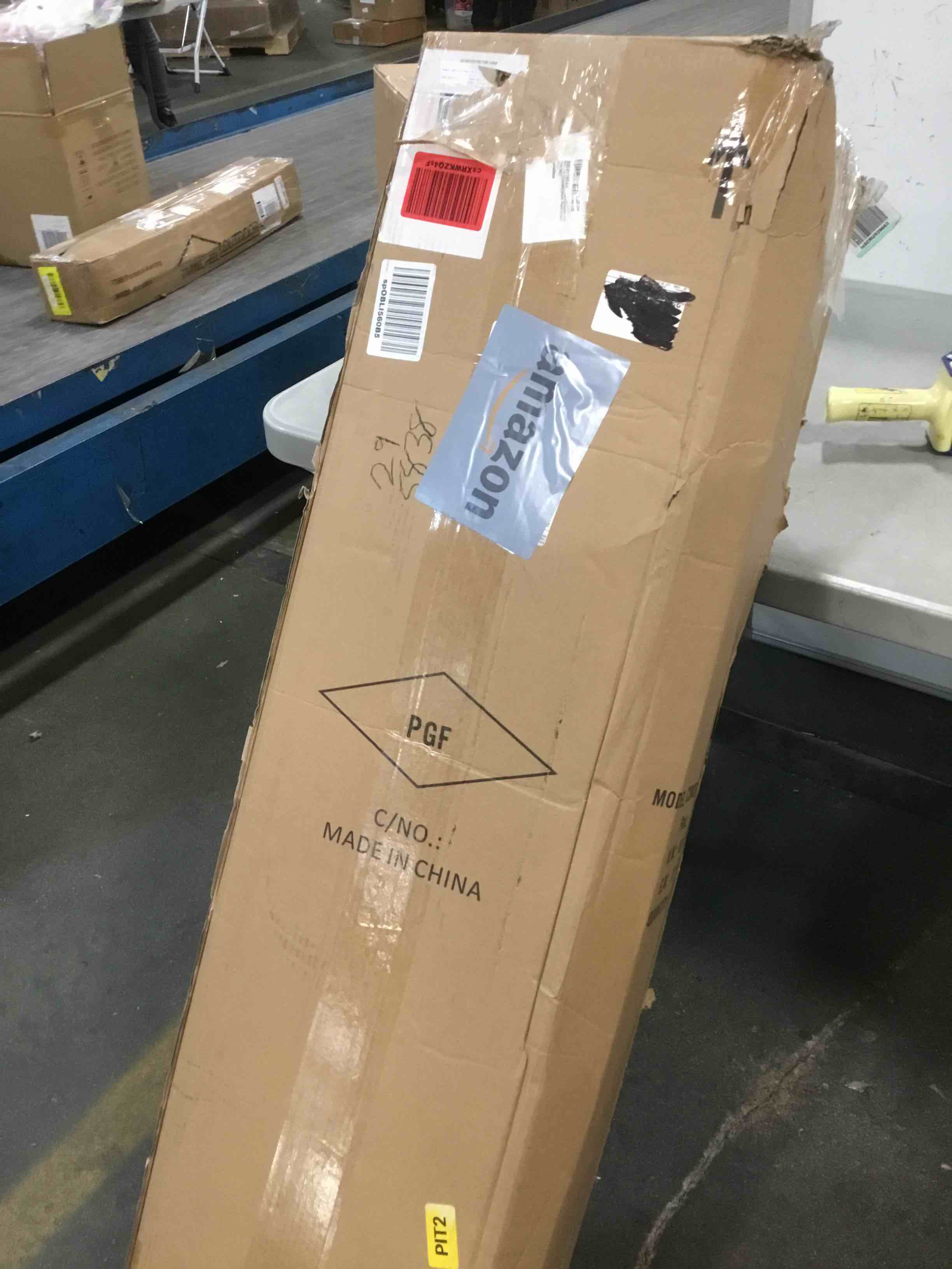 https://s3.amazonaws.com/lotting-images-prod/bidfta/YEL6369319_1713872076353.jpeg