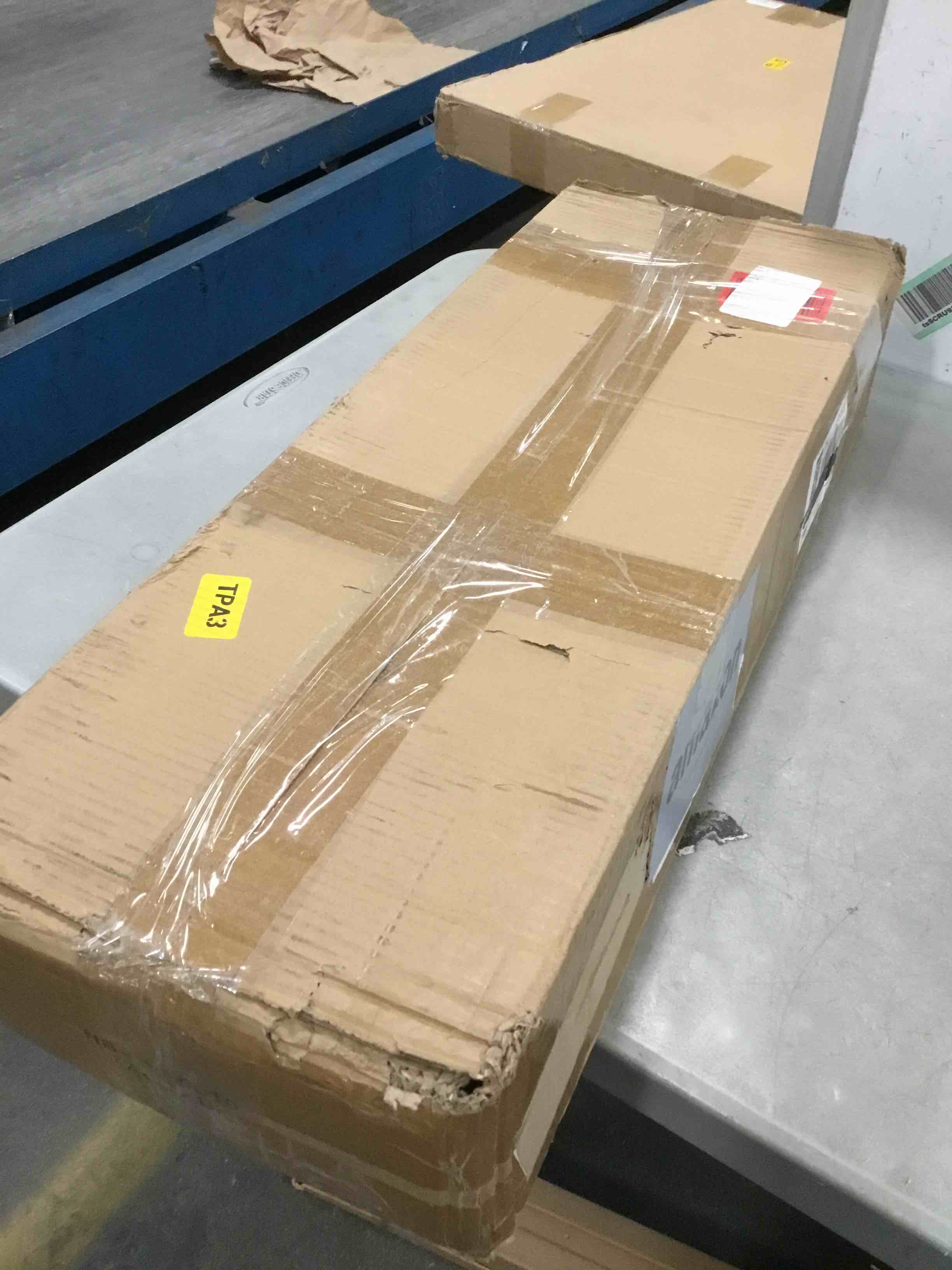 https://s3.amazonaws.com/lotting-images-prod/bidfta/YEL6369336_1713874867231.jpeg
