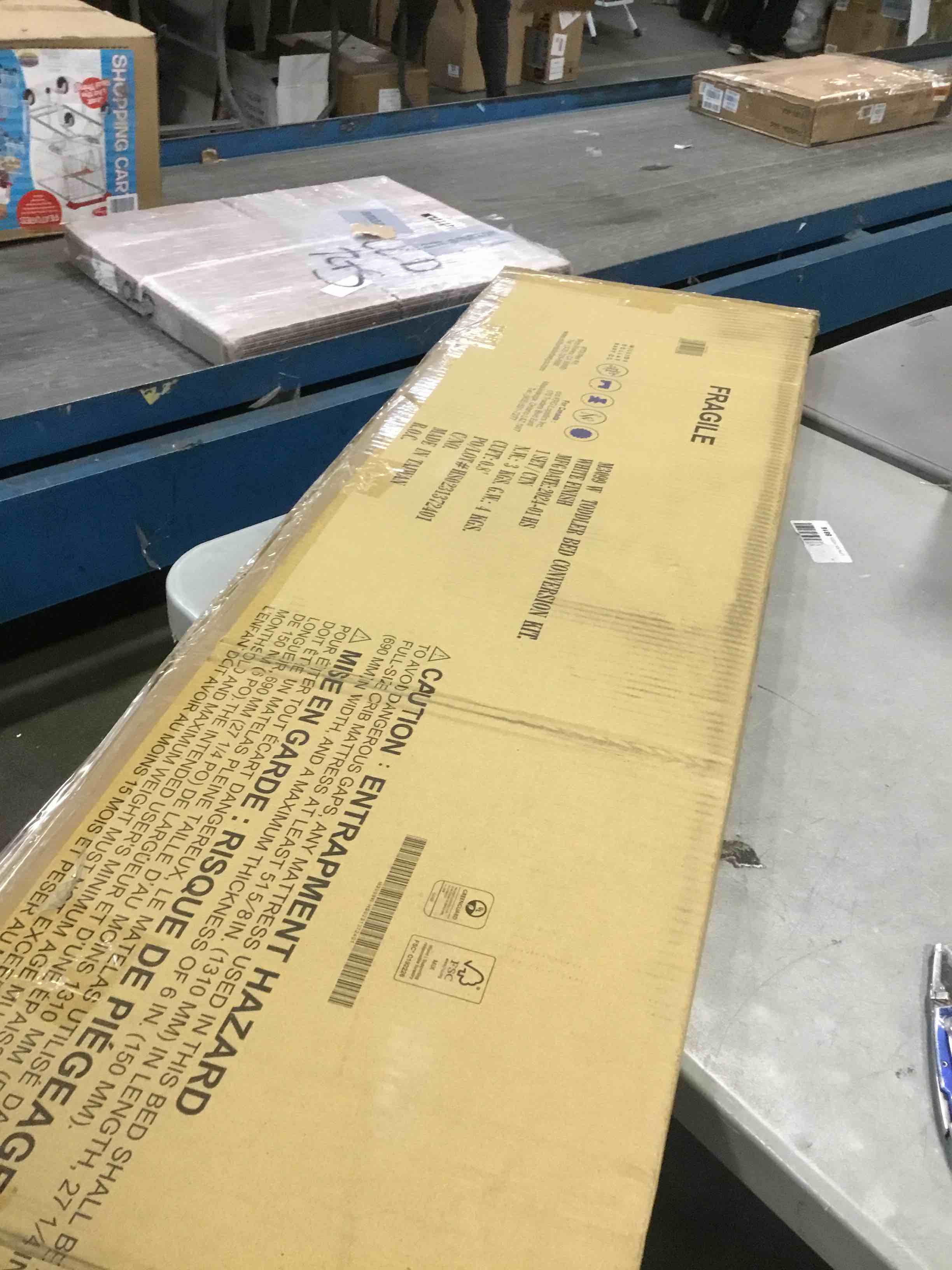 https://s3.amazonaws.com/lotting-images-prod/bidfta/YEL6369365_1713878819243.jpeg
